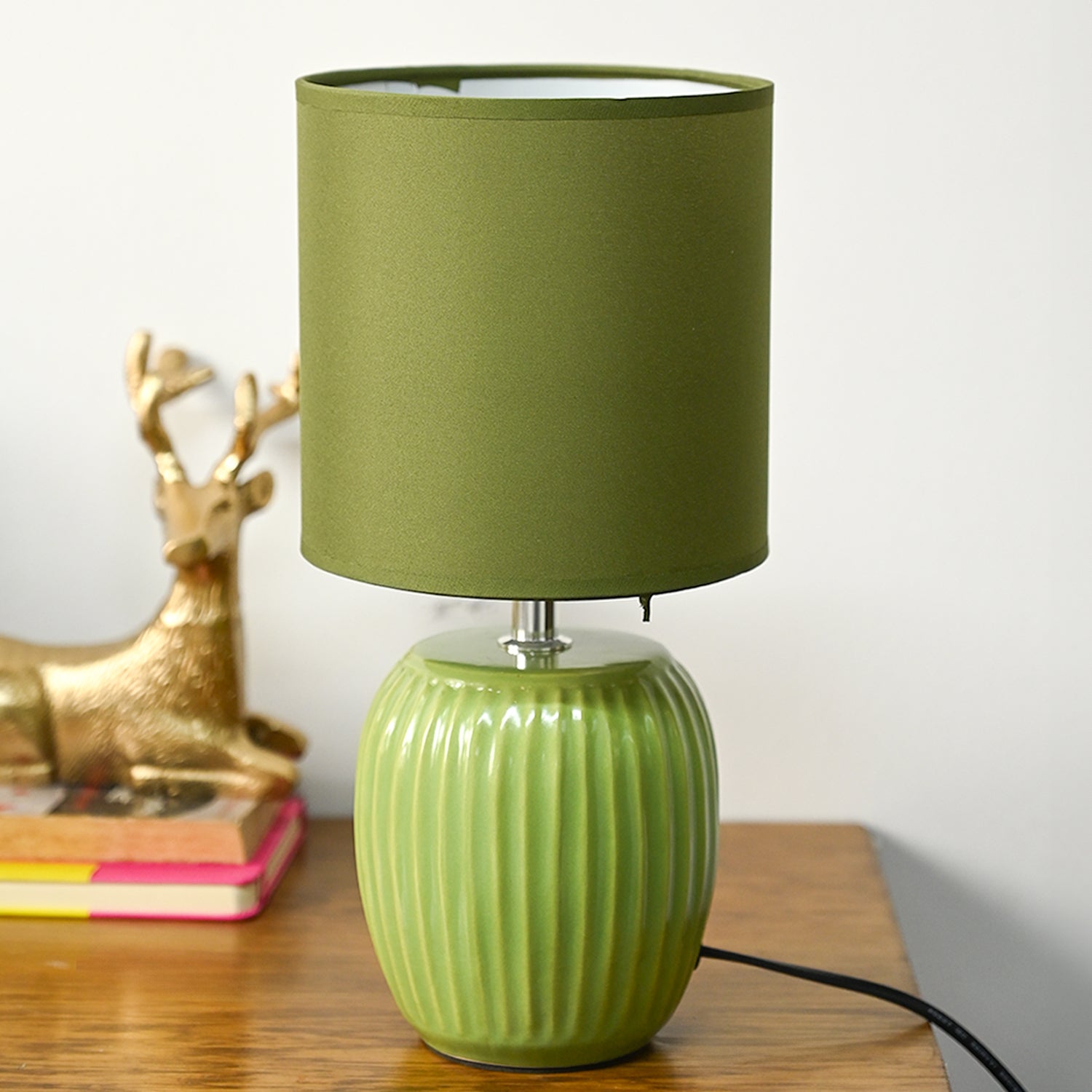 Stylish Light Green Table Lamp