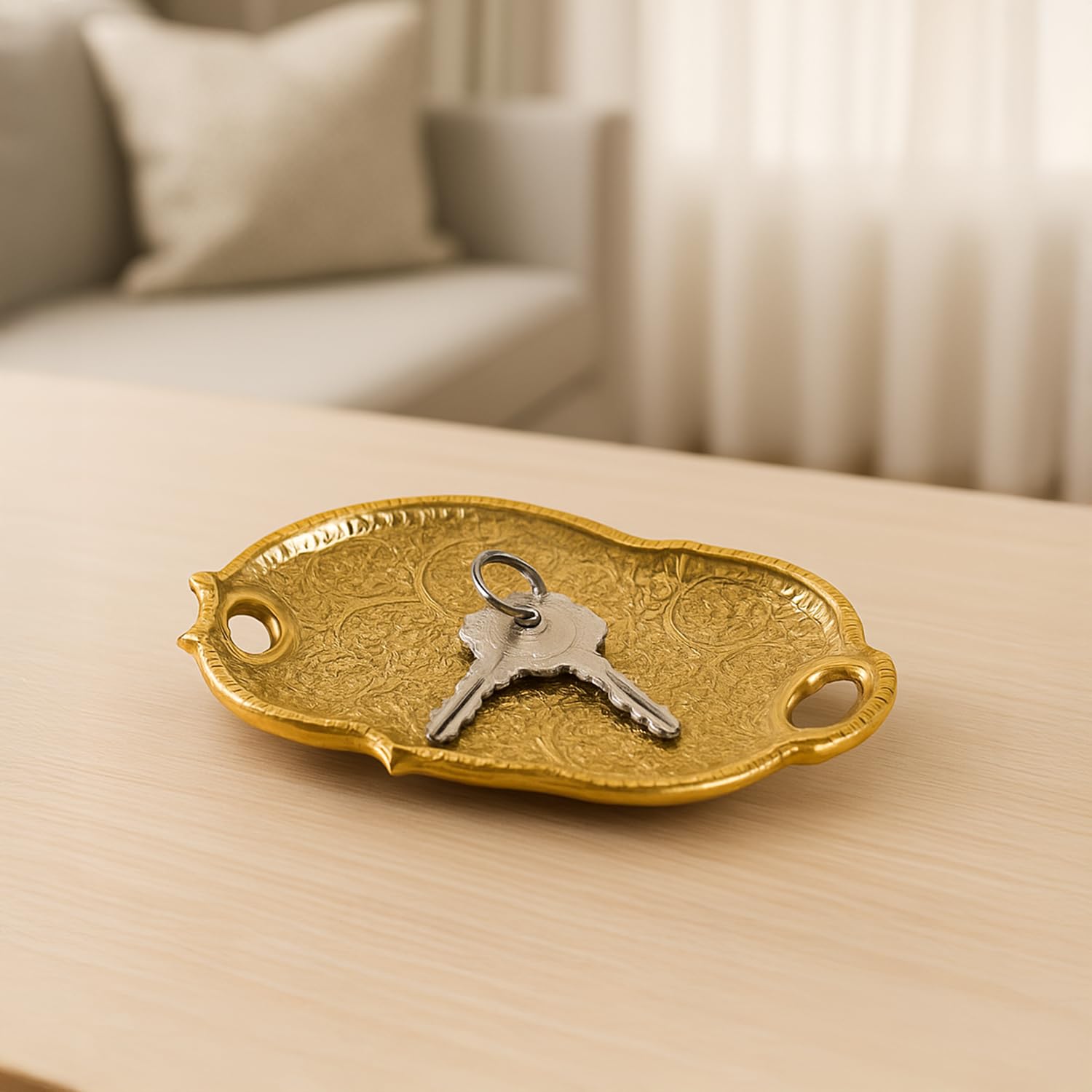 VON CASA Golden Embossed Serving Tray