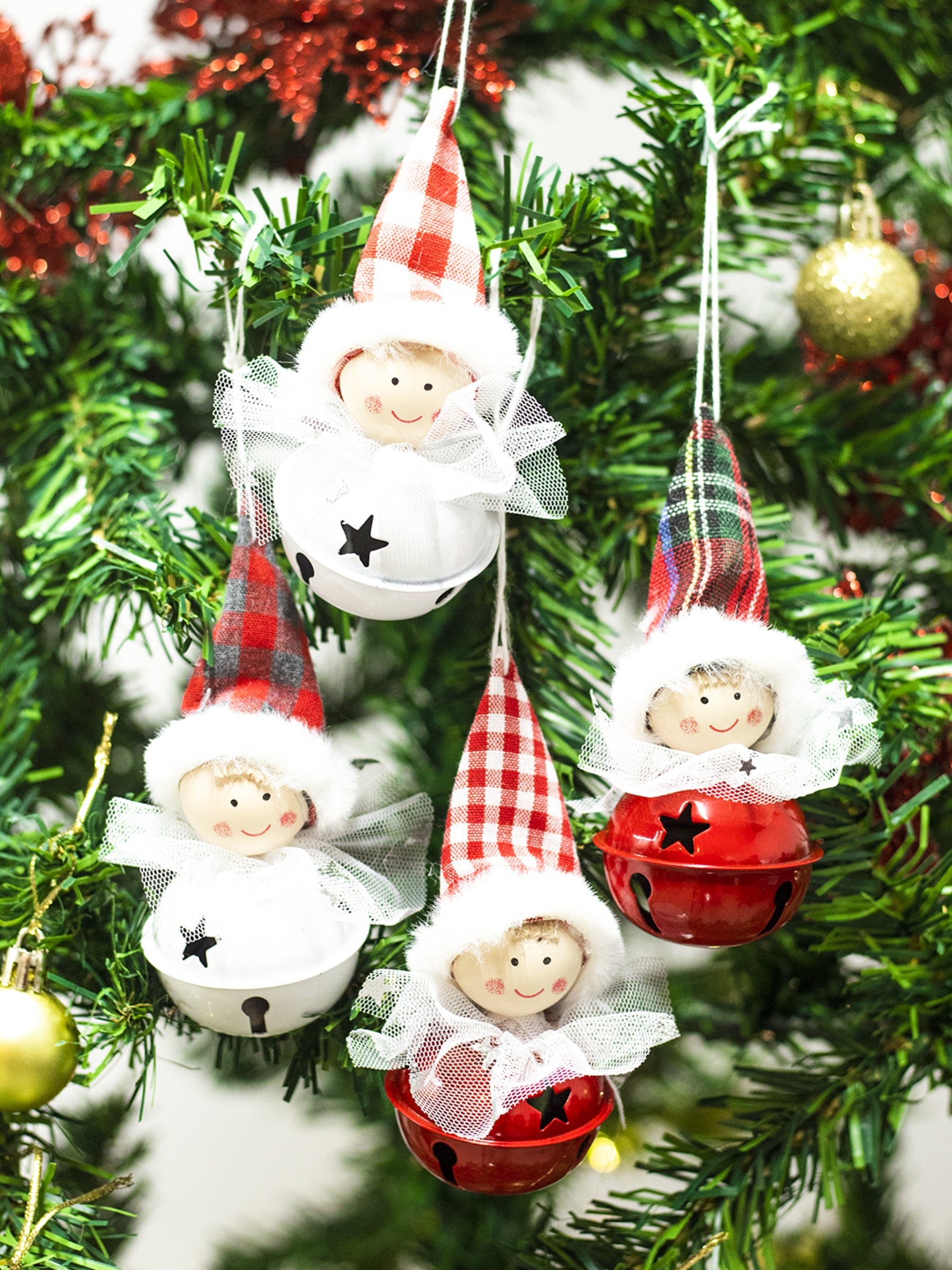 Christmas Hanging Santa Head Ornament With Bell Set Of 4 Pcs - Assorted Design
