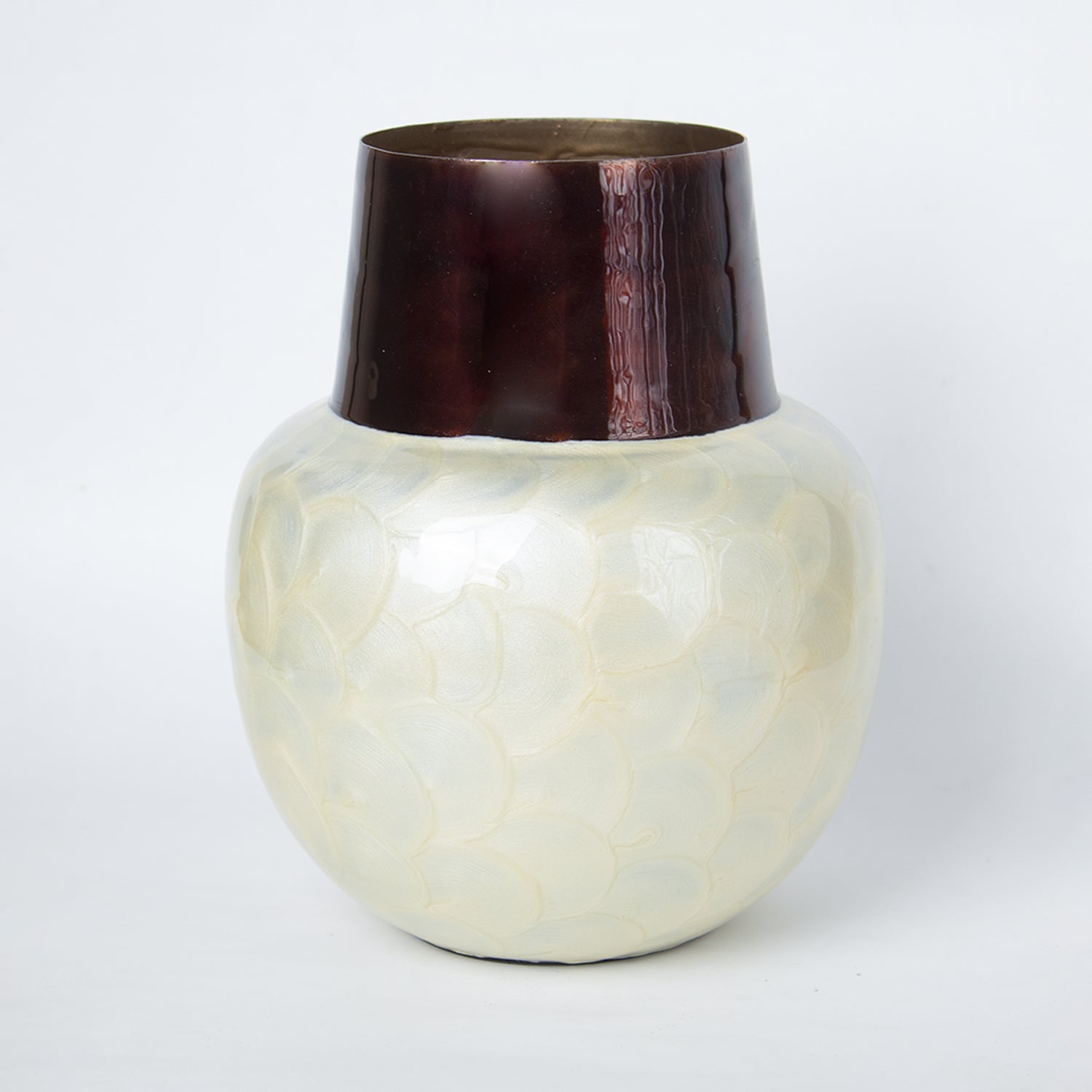 VON CASA Ivory Globular Shape Pot Vase (Ivory Enamel)