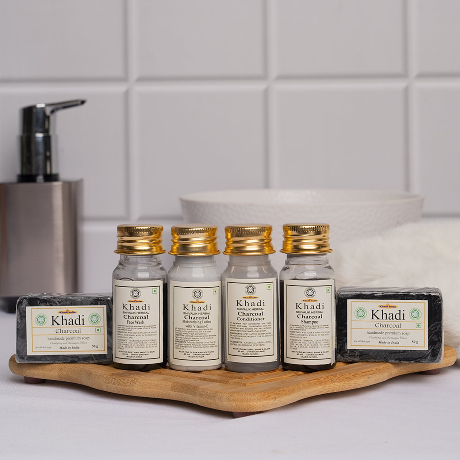 New Travel Kit Charcoal - Set Of 6, Grey