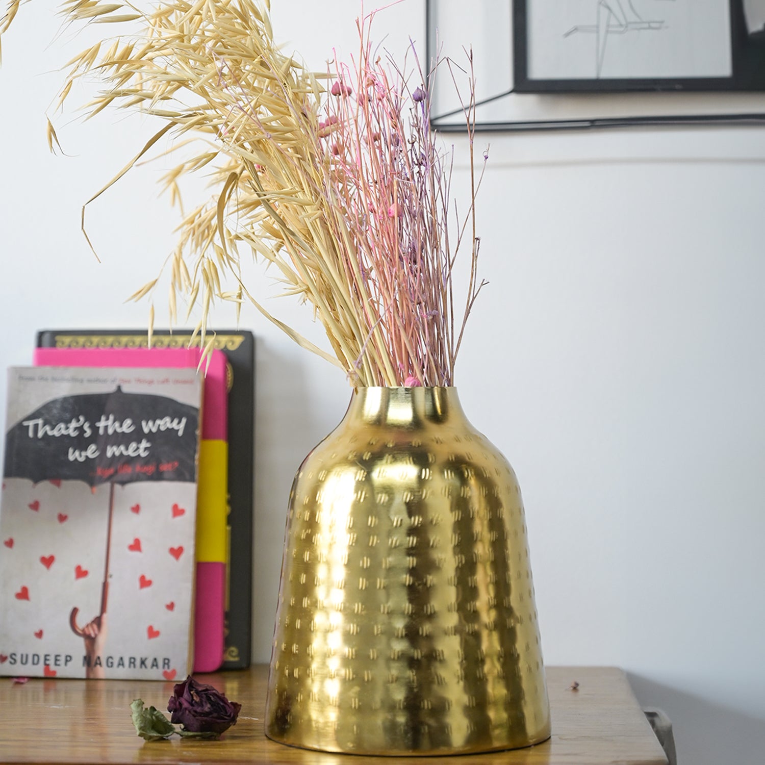 Decorative Rice Hammer Vase - Golden, Mason Shape
