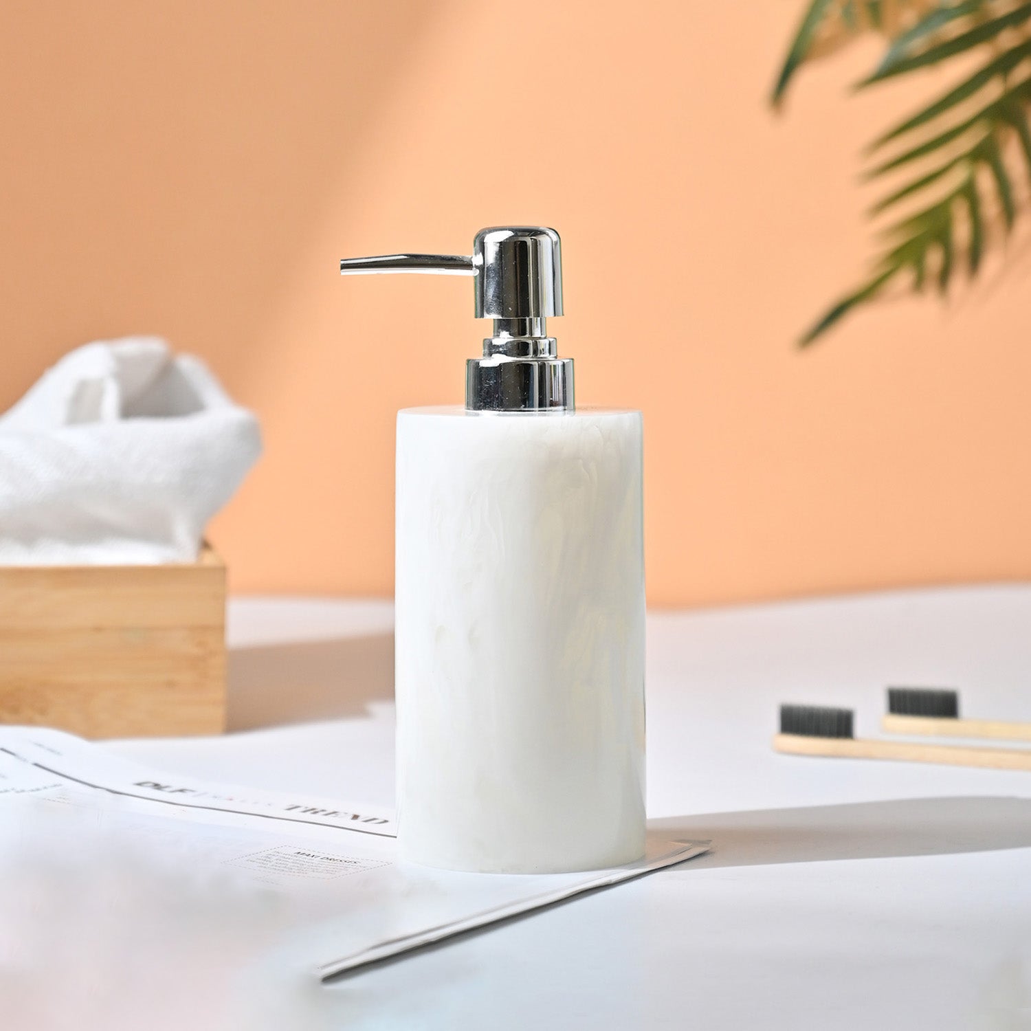 VON CASA White Soap Dispenser - 400Ml