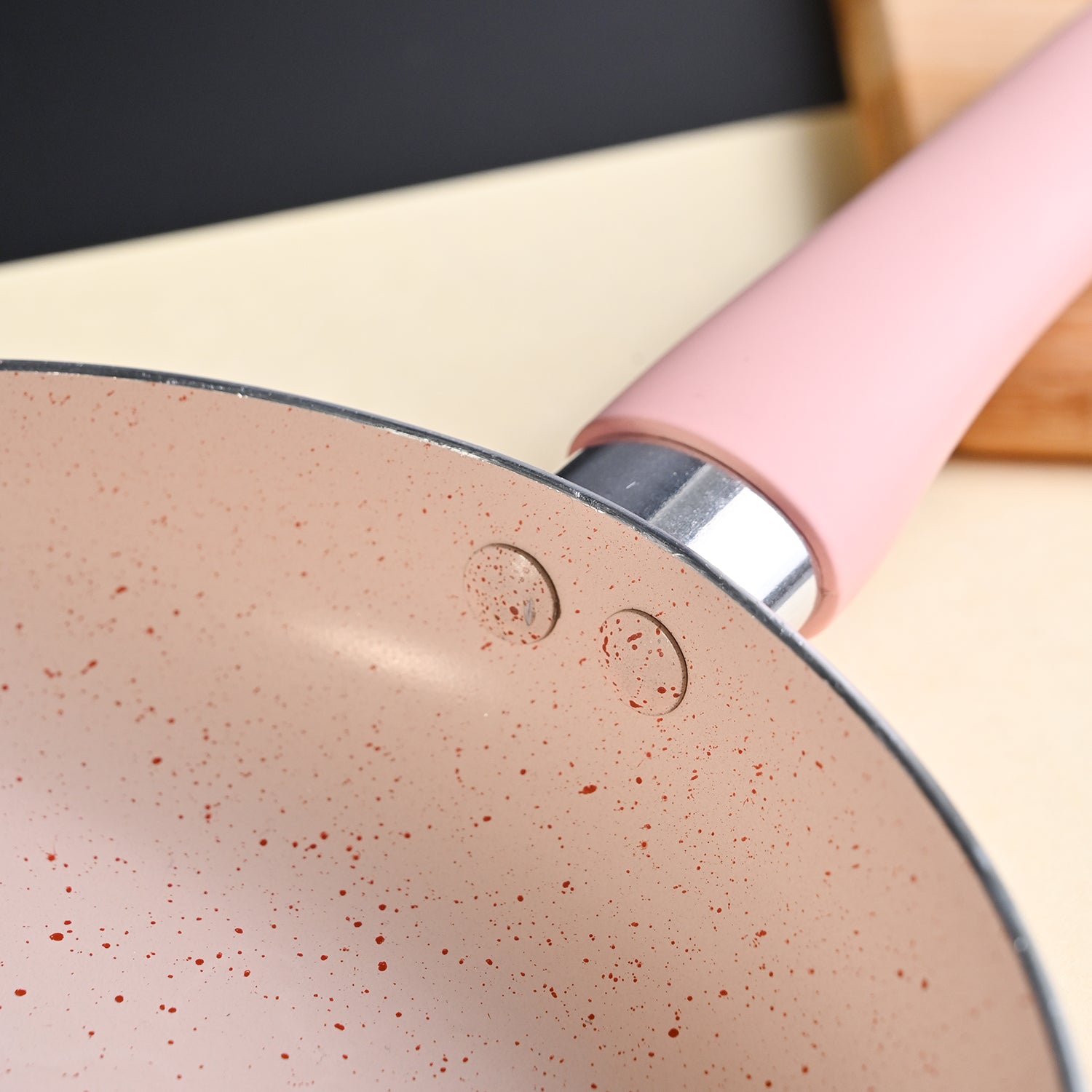 Market99 Pink Frying Pan