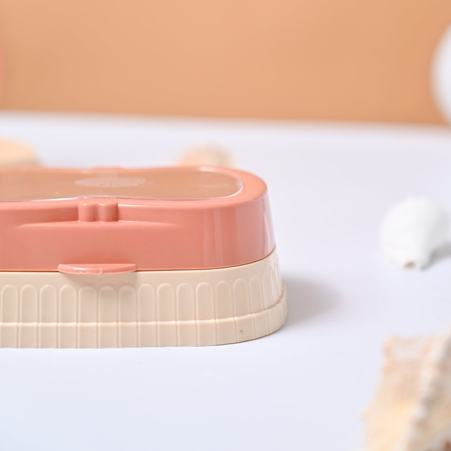 Market99 Plastic Peach & Beige Soap Dish - Set Of 2