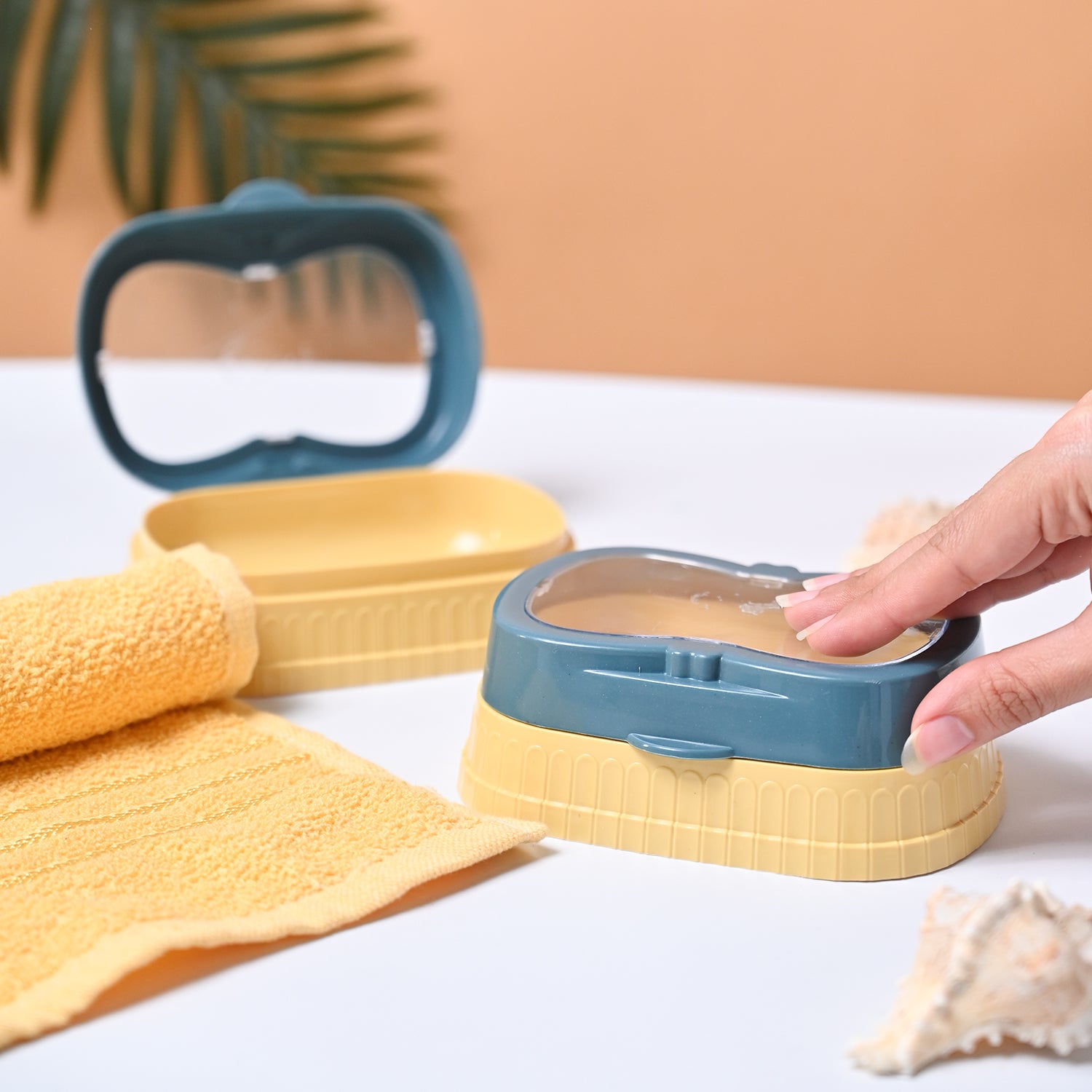 Market99 Plastic Blue & Yellow Soap Dish - Set Of 2