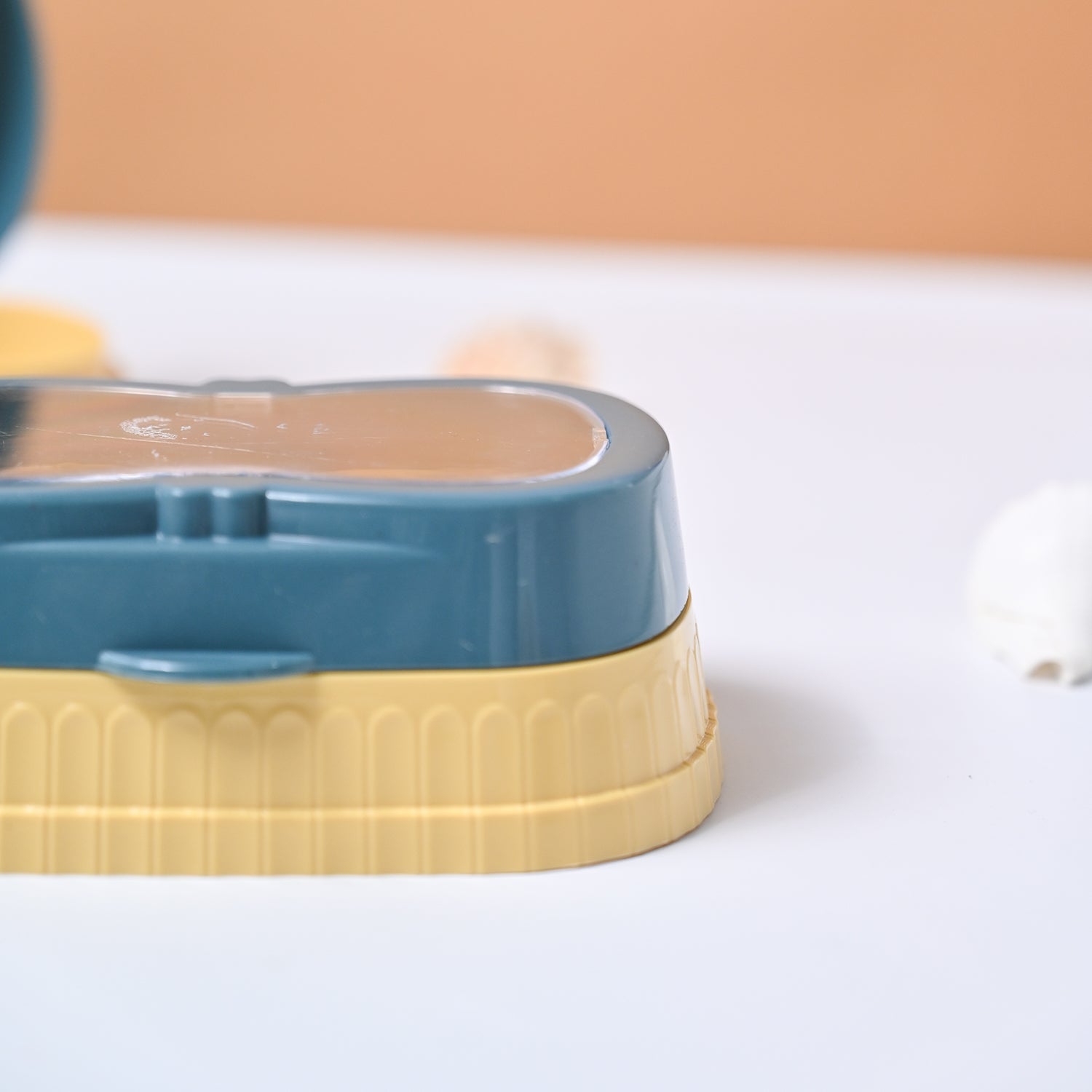 Market99 Plastic Blue & Yellow Soap Dish - Set Of 2