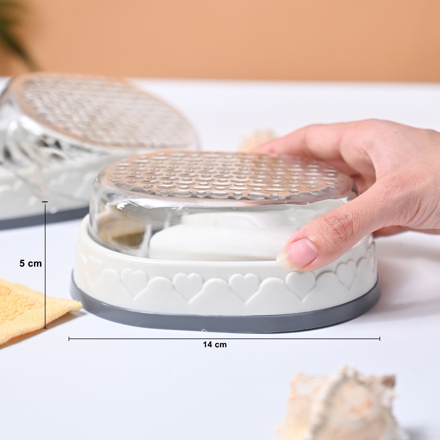 Market99 Plastic Off White & Grey Soap Dish - Set Of 2