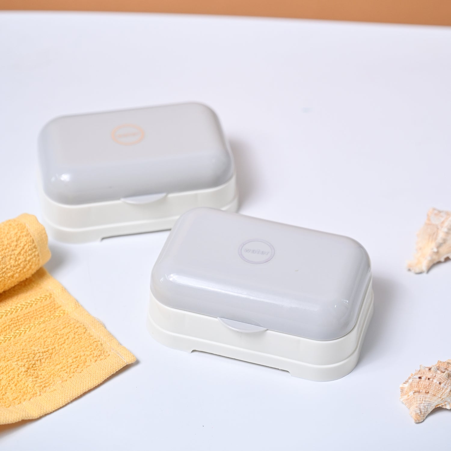 Market99 Plastic Off White & Grey Soap Dish - Set Of 2