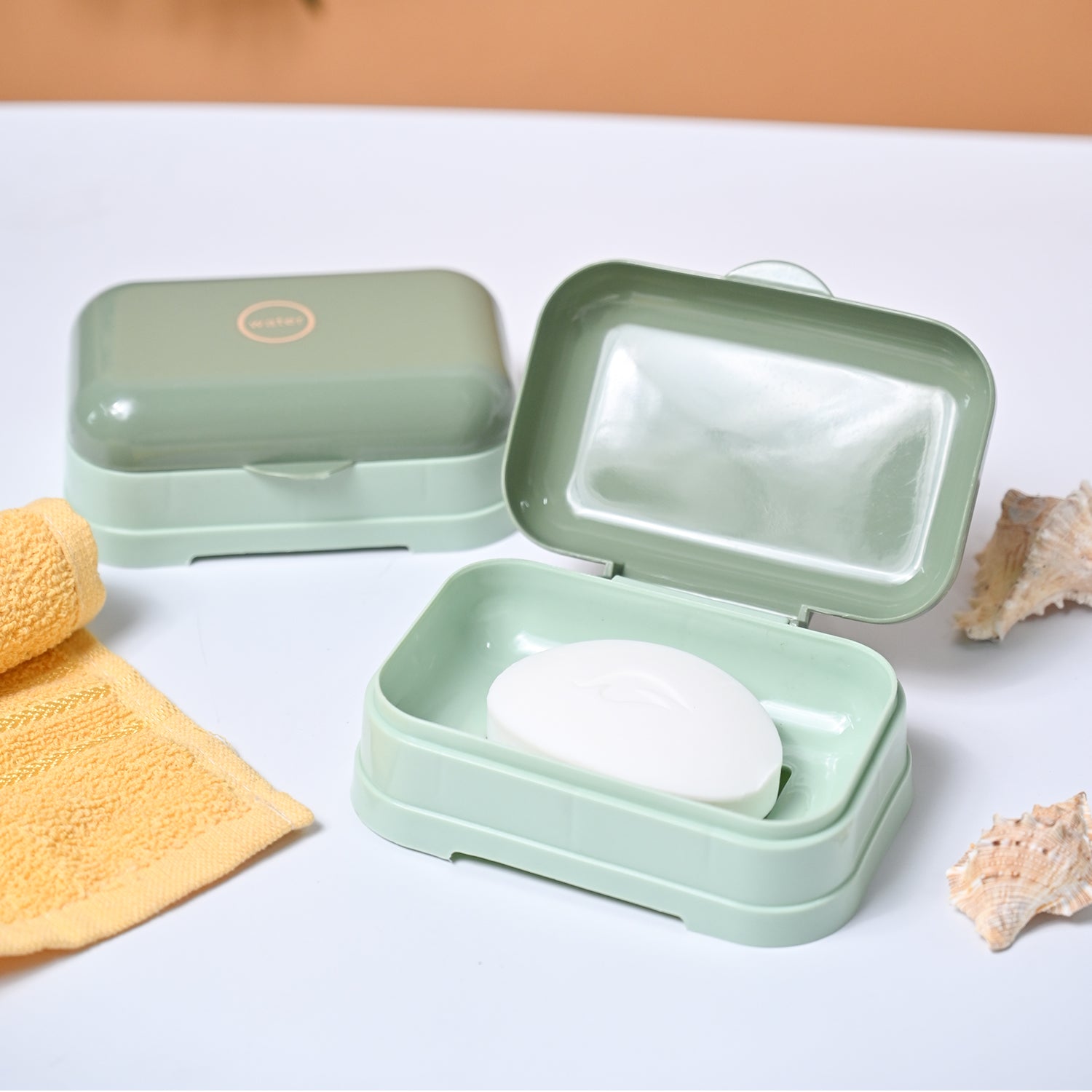 Market99 Plastic Off White & Green Soap Dish - Set Of 2