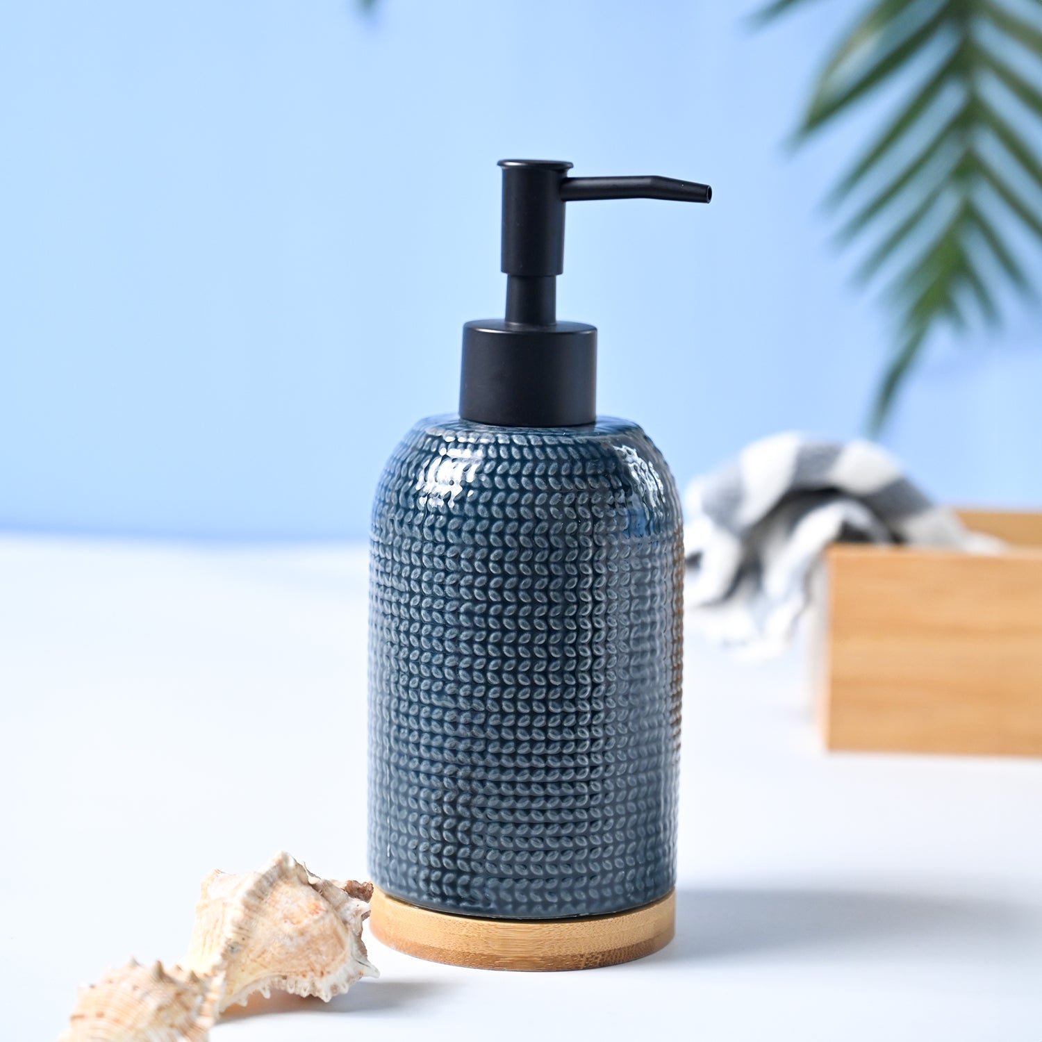 VON CASA 'Charcoal' Soap Dispenser - 340mL