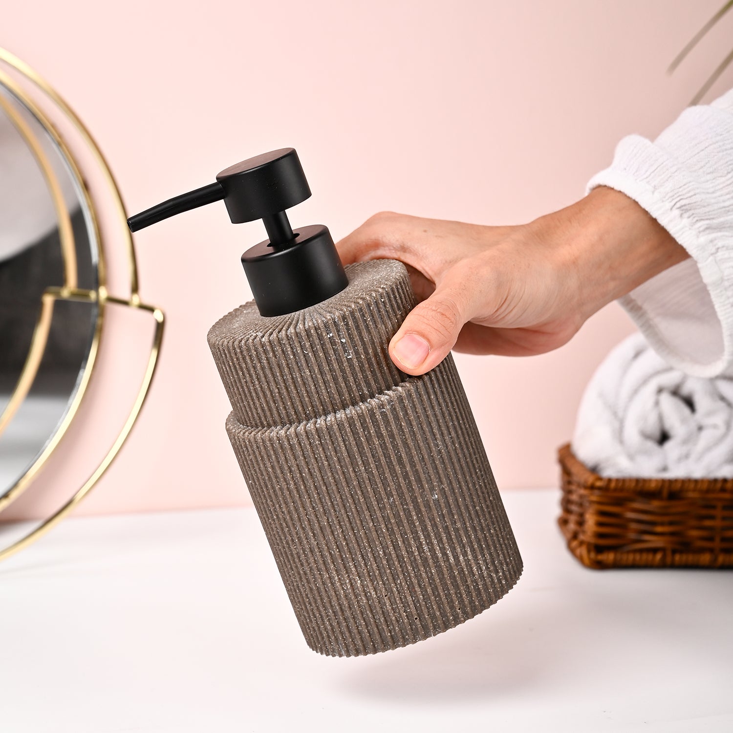 VON CASA Brown Polyresin Soap Dispenser - 410ml