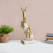 MARKET99 Resin Decor Object Staircase Design in White & Golden