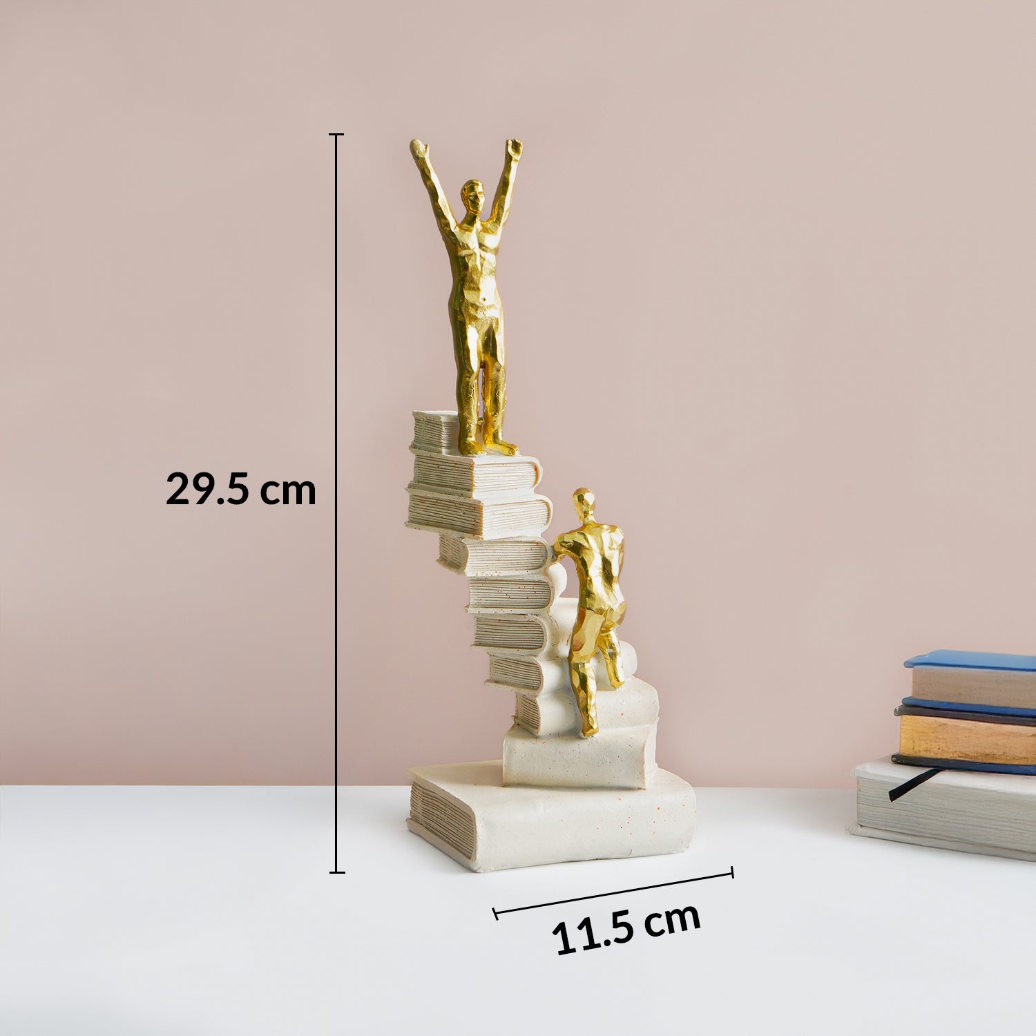 MARKET99 Resin Decor Object Staircase Design in White & Golden