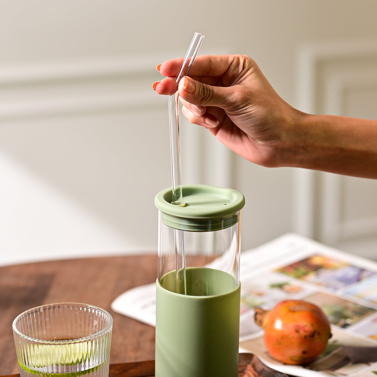 Sipper With Straw (Green) – 480 ML