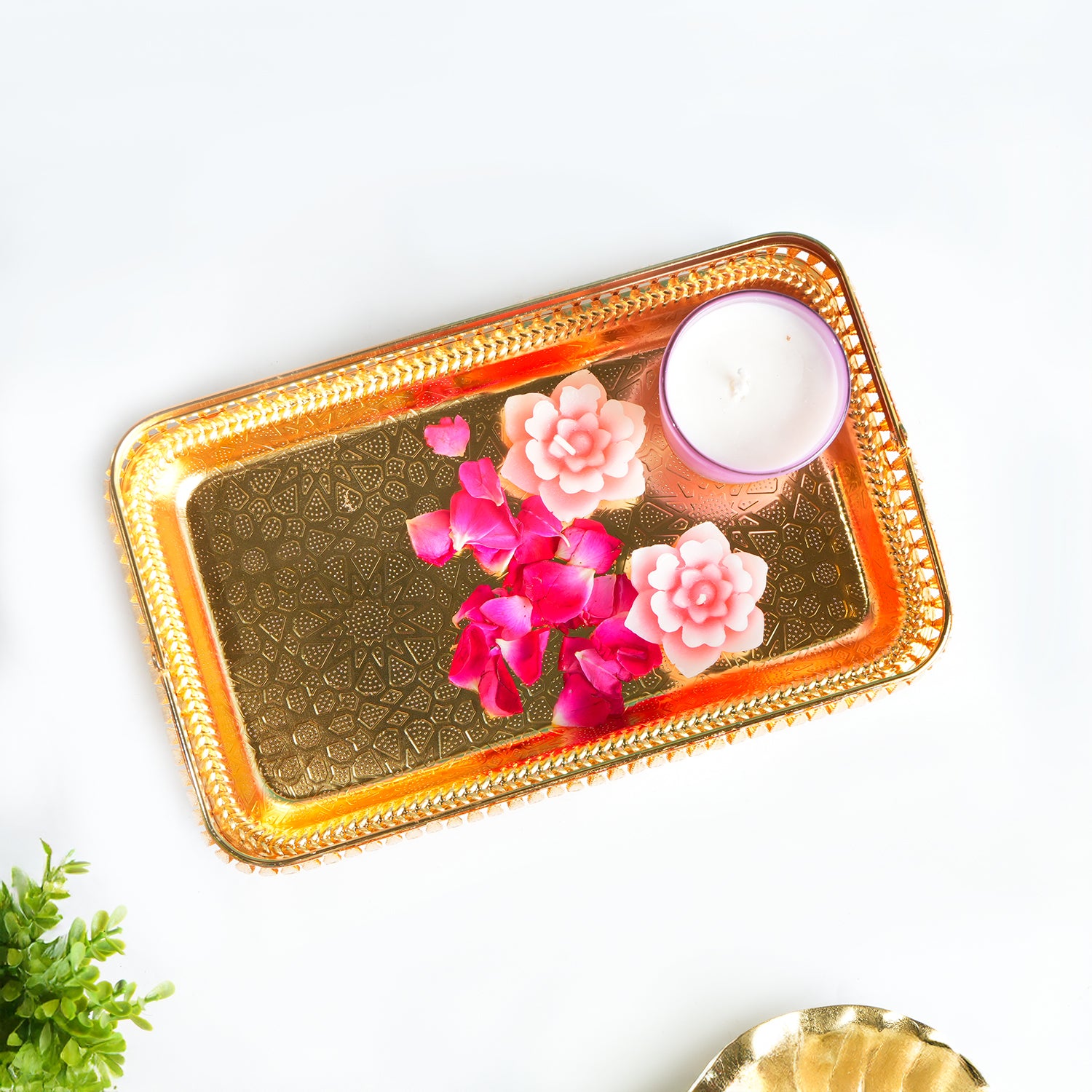 MARKET99 Golden Nordic Iron Basket With Handle