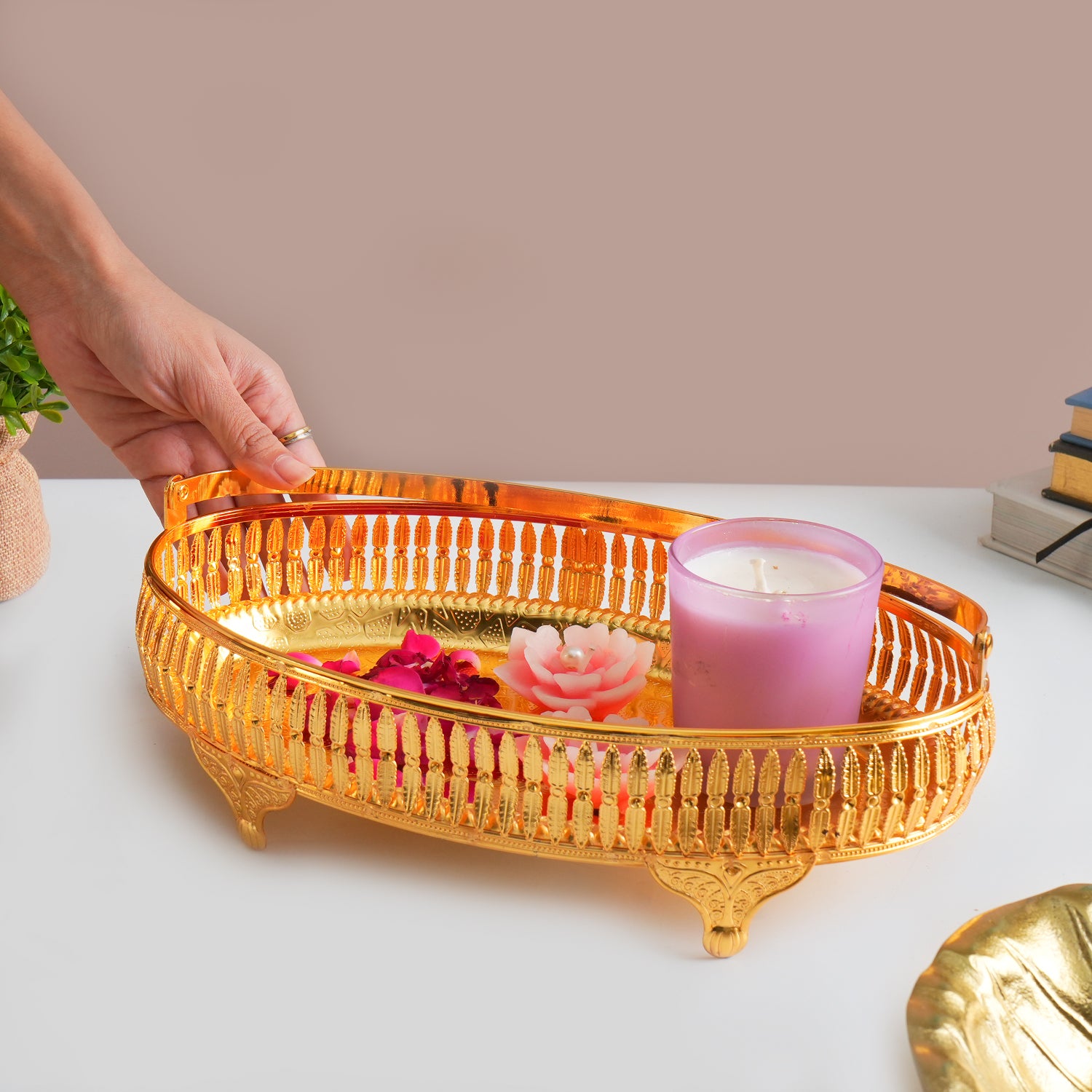 MARKET99 Golden Oval Nordic Basket With Handle