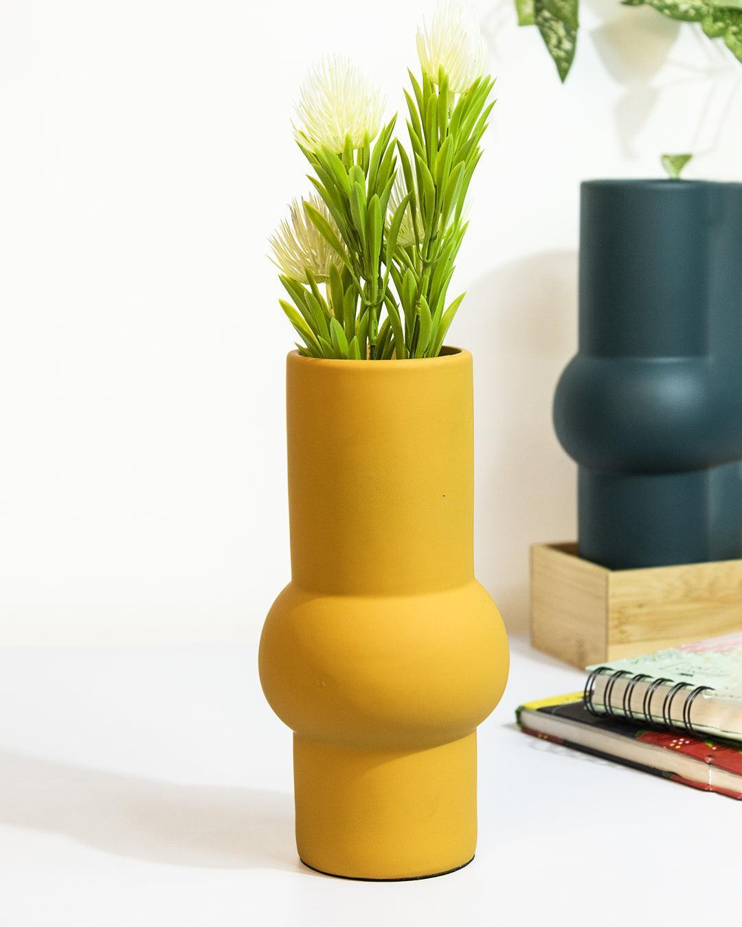 Ceramic, Vase, Solid, Matt : Finish, Multicolor
