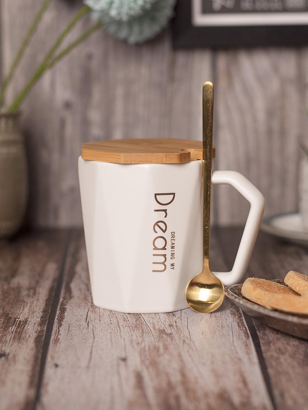 http://market99.com/cdn/shop/files/dreaming-my-dream-coffee-mug-with-wooden-lid-white-320-ml-mugs-1-29022586044586.jpg?v=1692868004