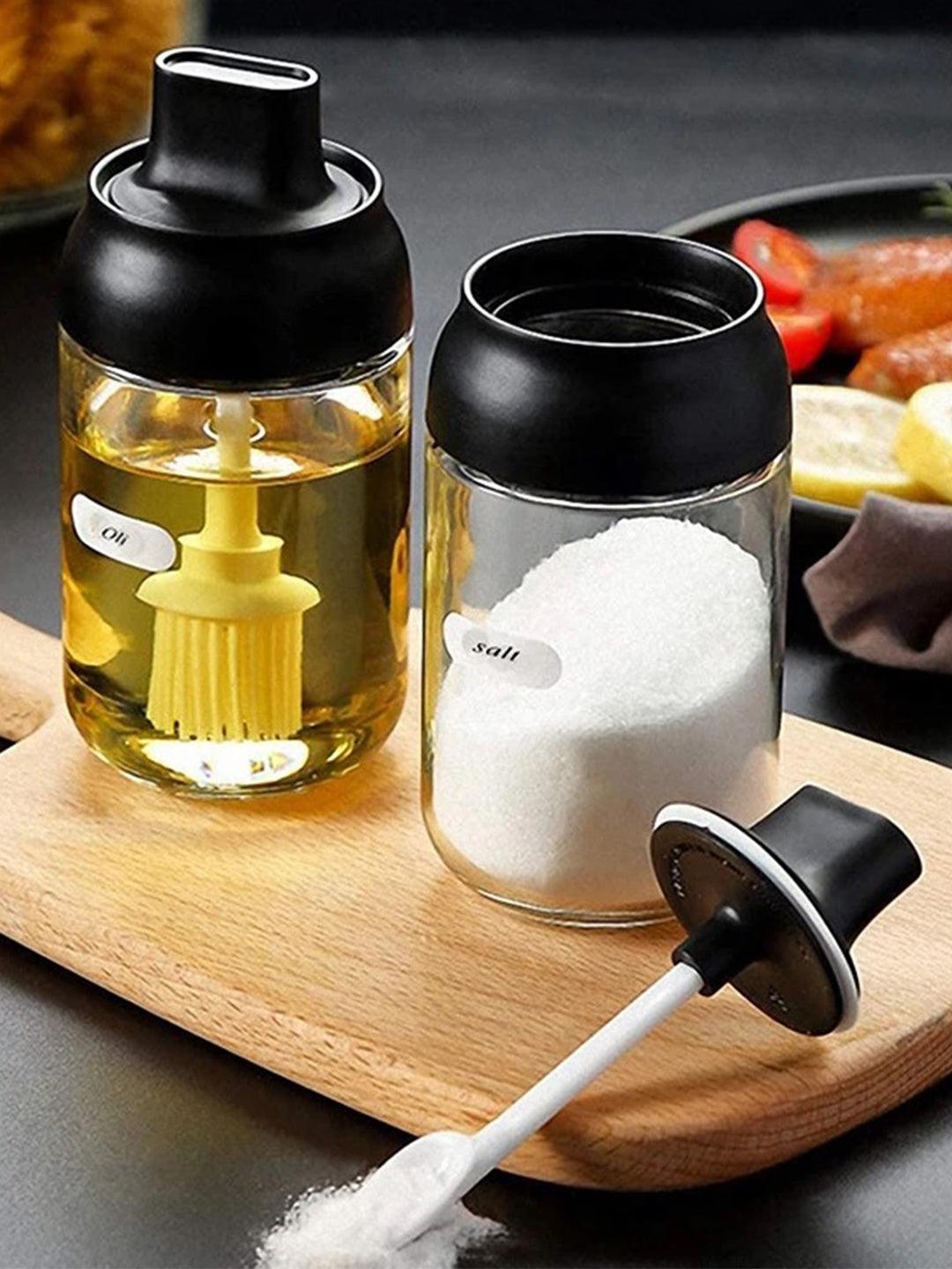 http://market99.com/cdn/shop/files/market99-cylindrical-glass-jar-oil-and-vinegar-dispensers-1-29022335041706.jpg?v=1697013999