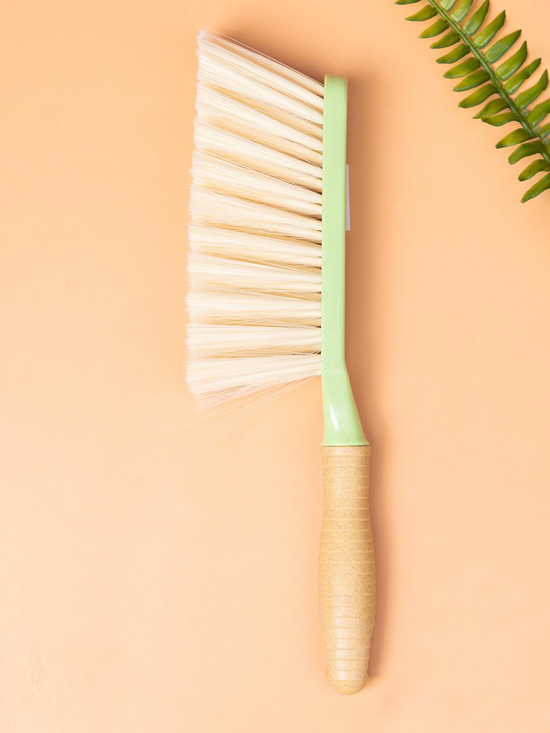 Plastic Carpet Cleaning Brush with Long Bristle & Handle – MARKET99