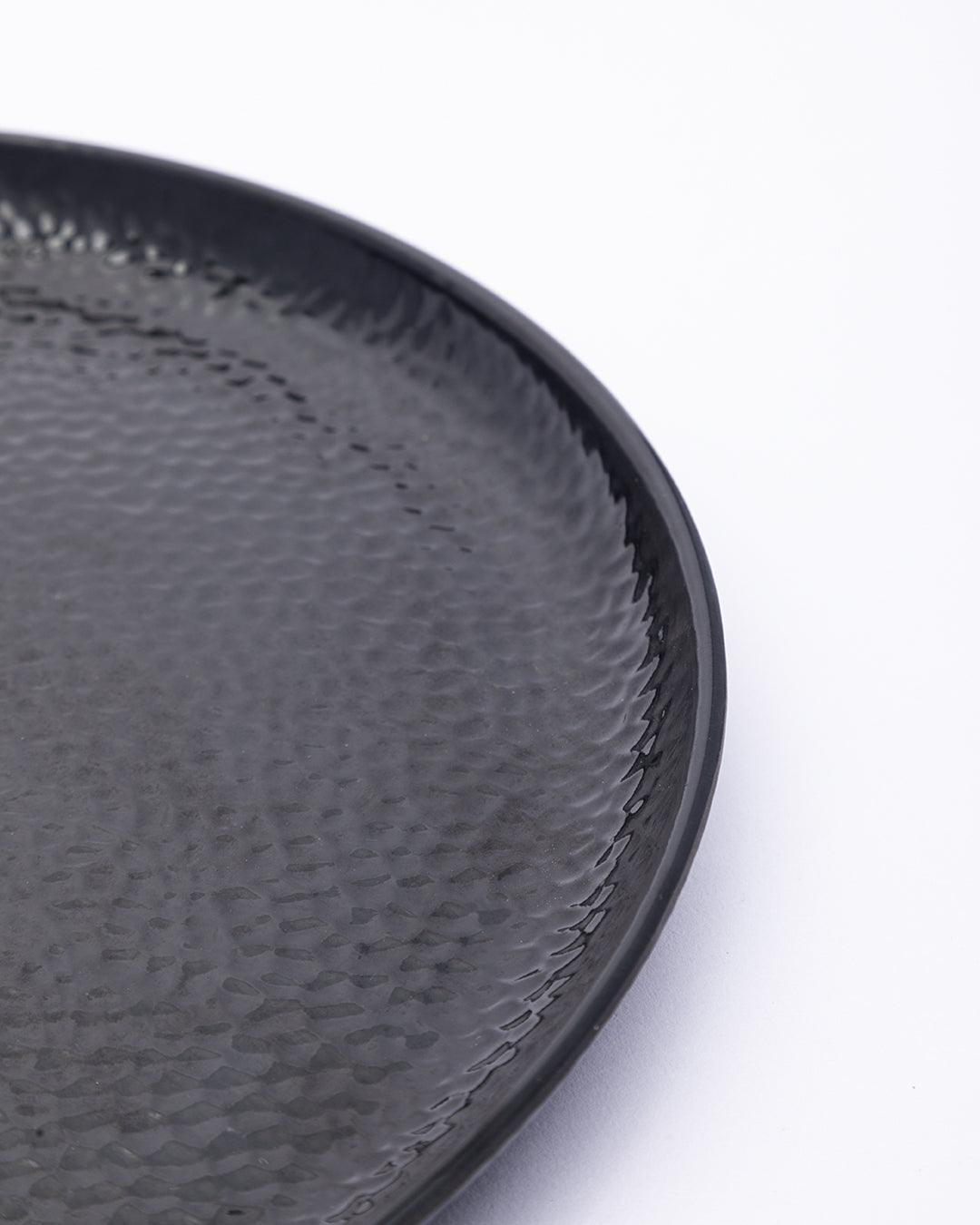 Round Full Plates, Black, Hammered Melamine, Pack Of 6 - MARKET 99