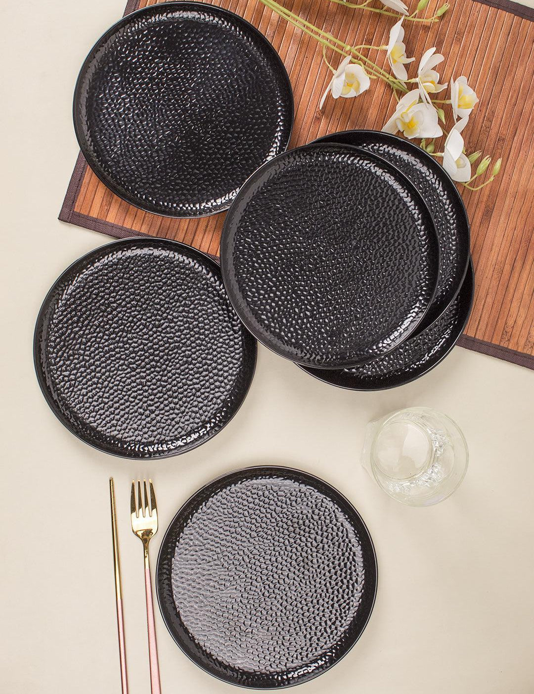 Round Quarter Plates, Half Plates, Dinner Set, Hammered Melamine, Black, Pack of 6 - MARKET 99