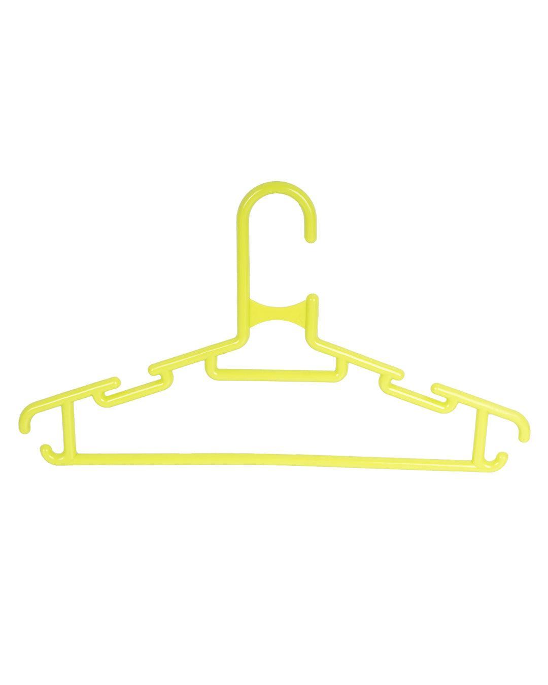 Solid Hangers, Green, Plastic, Set of 5 - MARKET 99