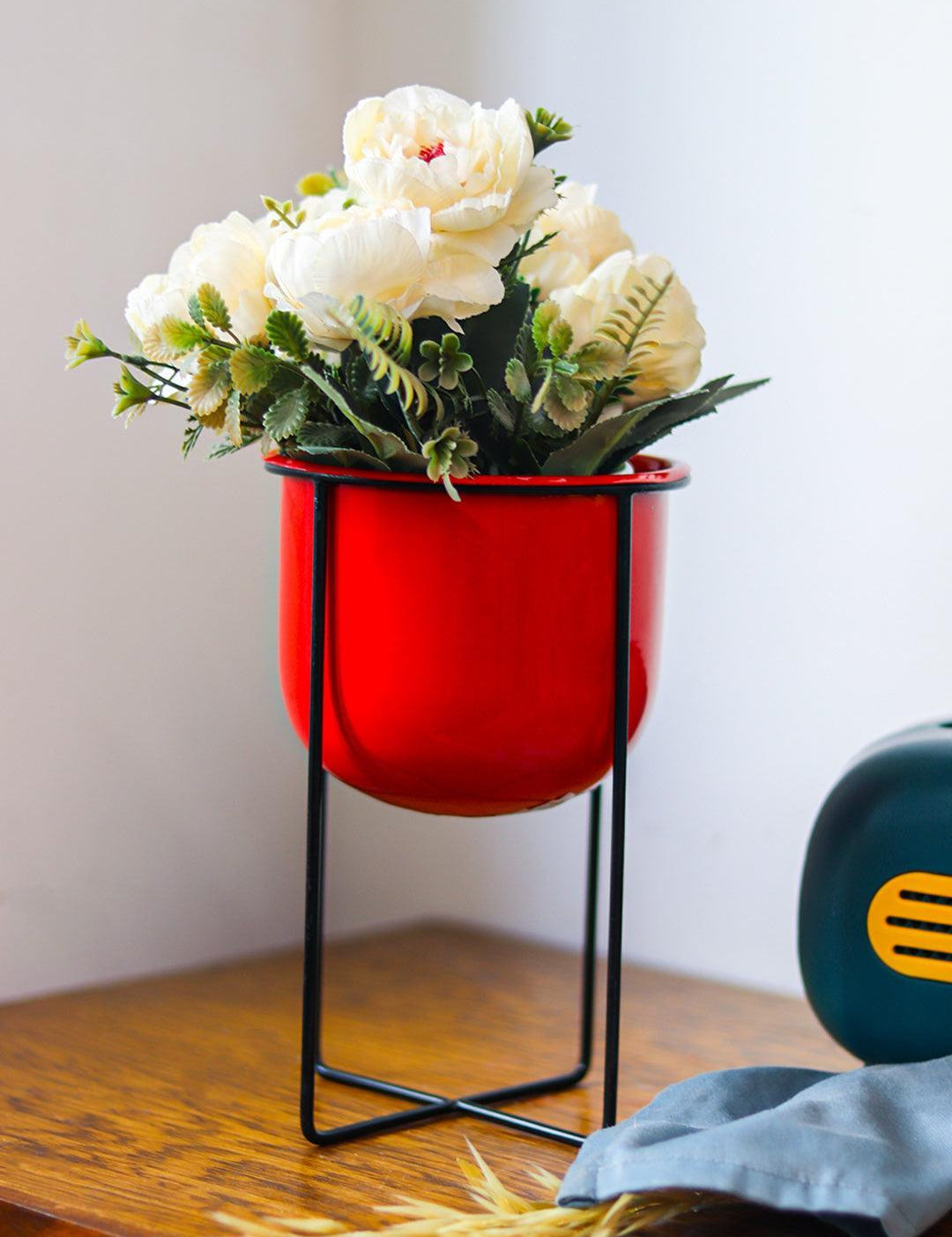 Stylish Red Plant Pot With Stand - MARKET 99