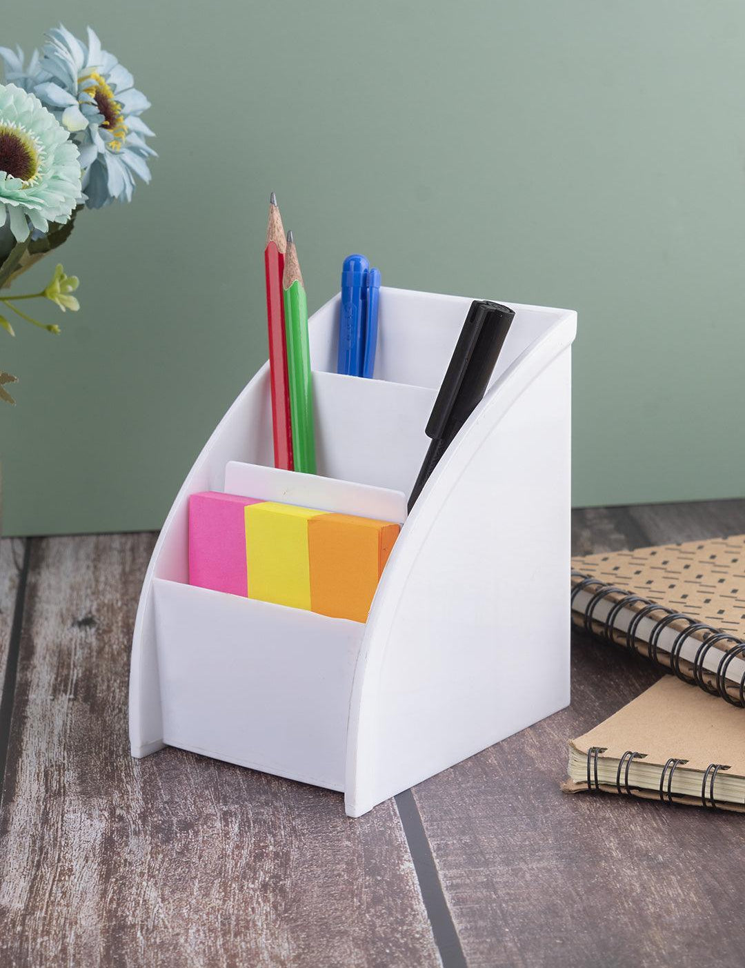 White Plastic Solid Cosmetic Organizer