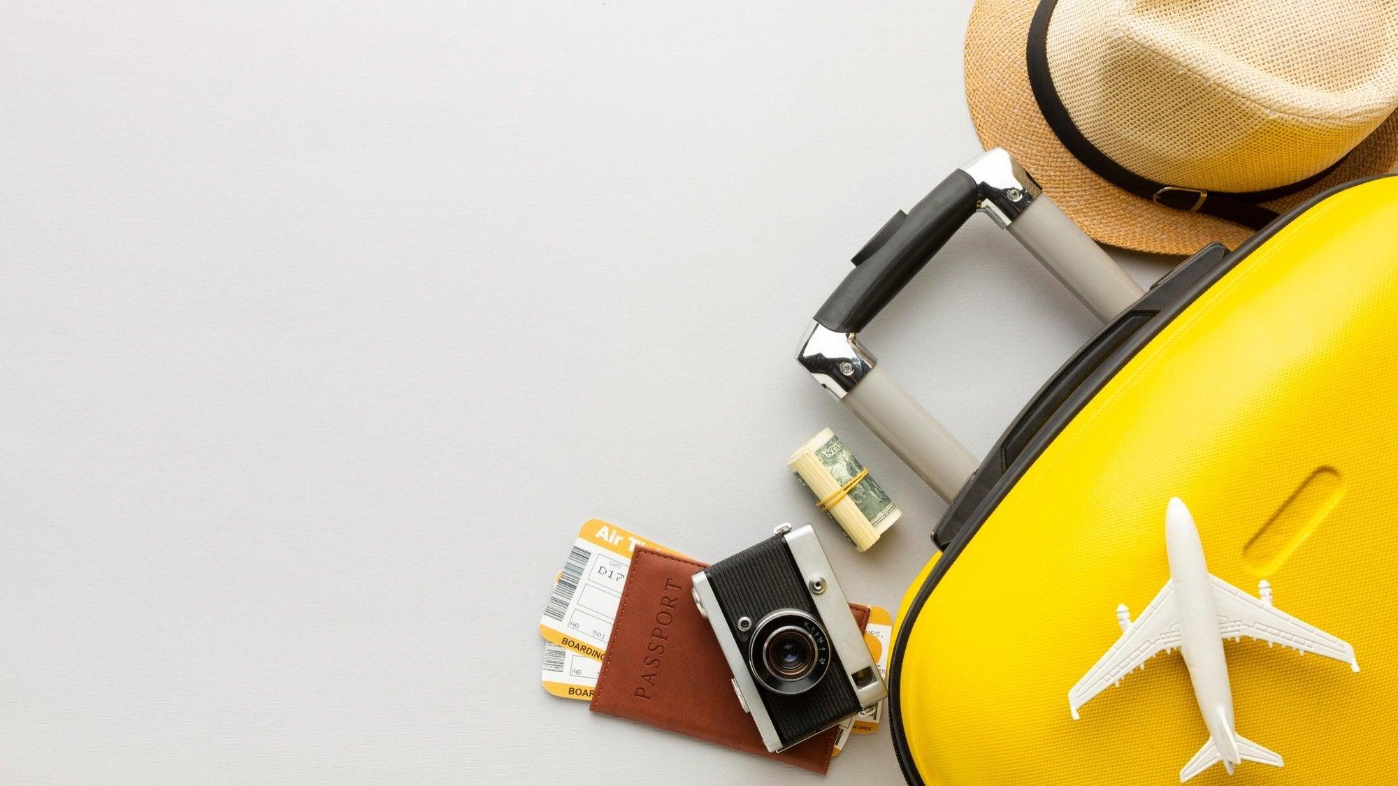 6 Things You Should Never Forget To Pack While Traveling - MARKET 99