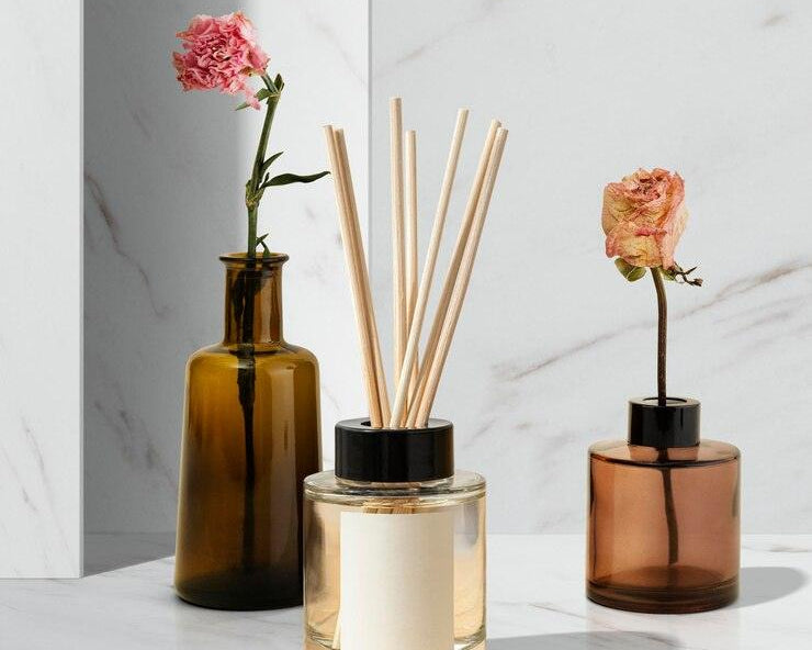 Aromatic Love: Reed Diffusers to Fill Your Valentine's Day with Fragrance - MARKET99