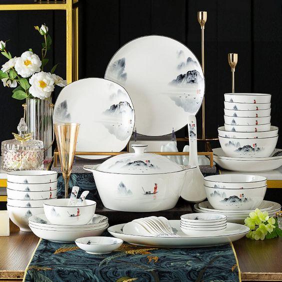 White Dinner Set