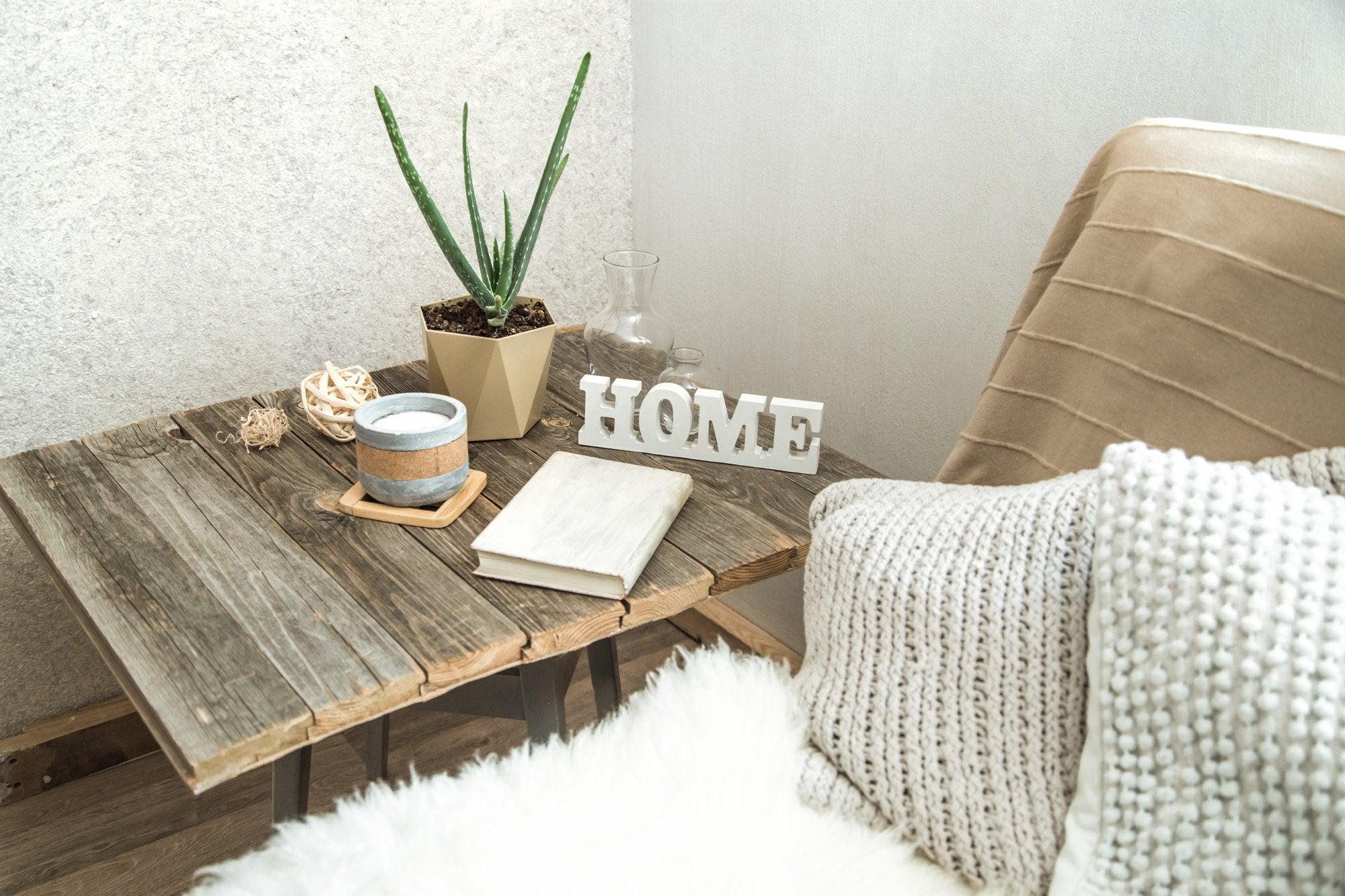 Decorate Your Table With These Modish Table Décor Ideas - MARKET 99