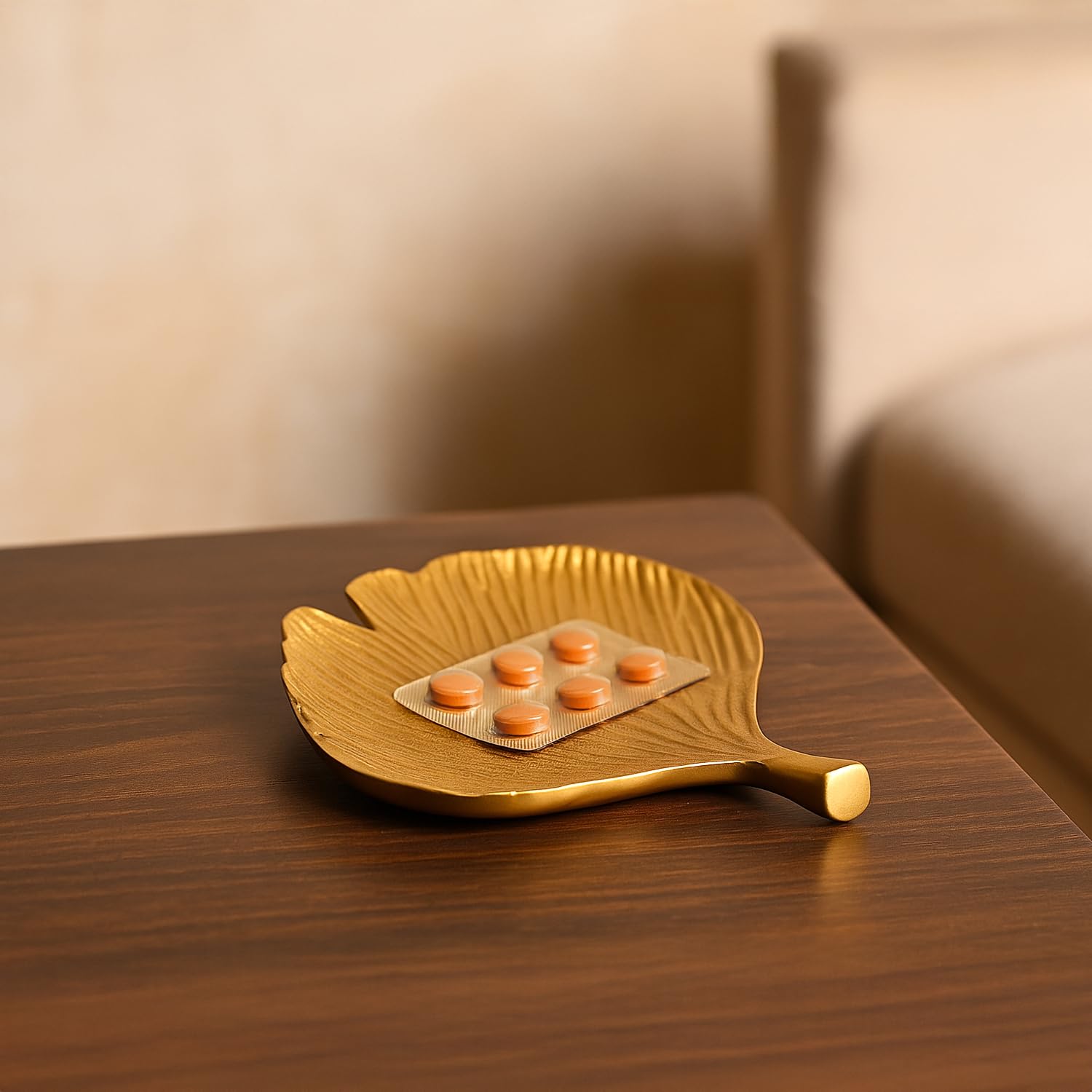 VON CASA Golden Ribbed Platter