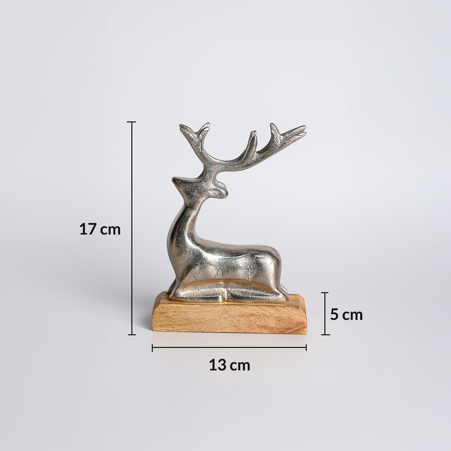 VON CASA Silver Sitting Deer with Wooden Stand
