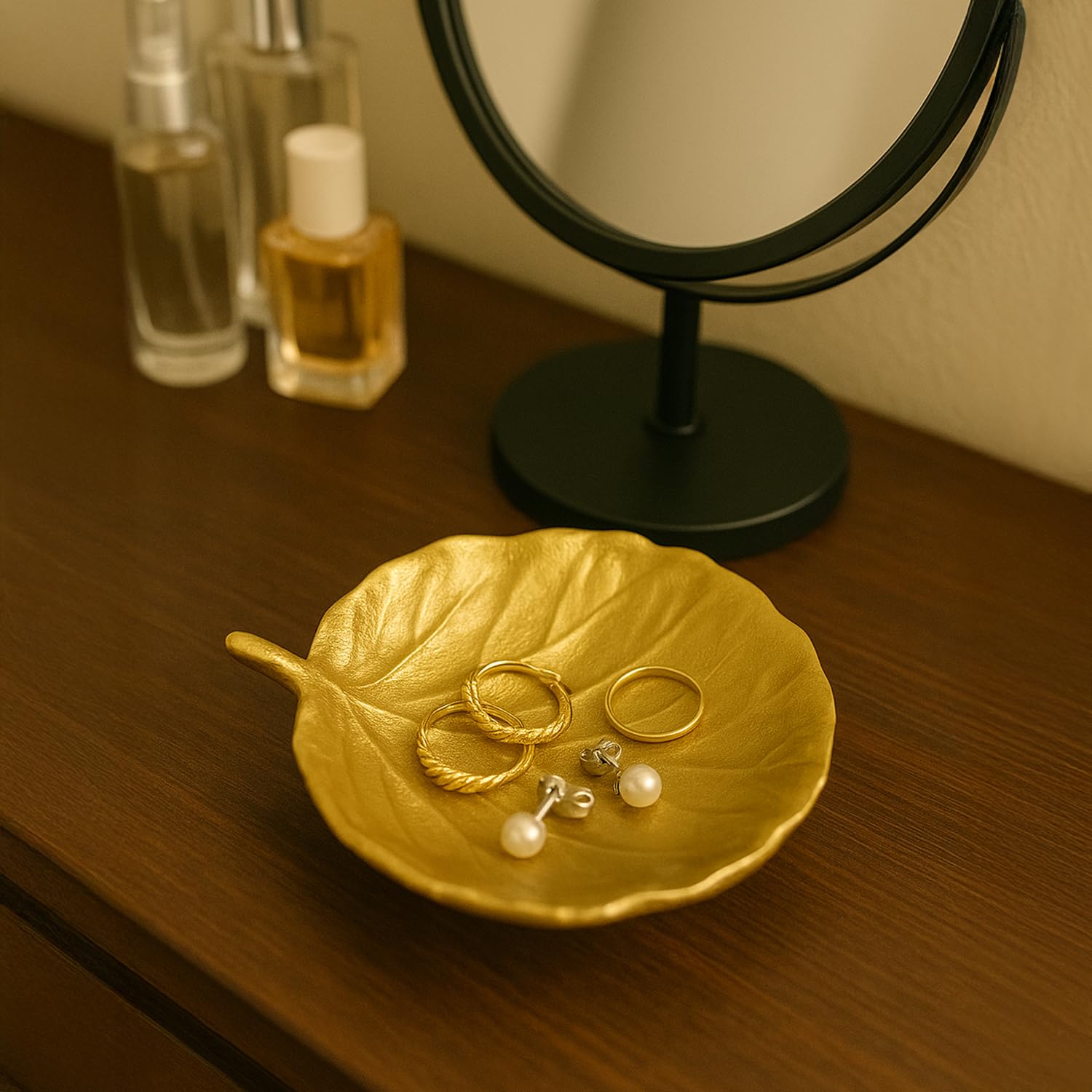 VON CASA Golden Embossed Bowl