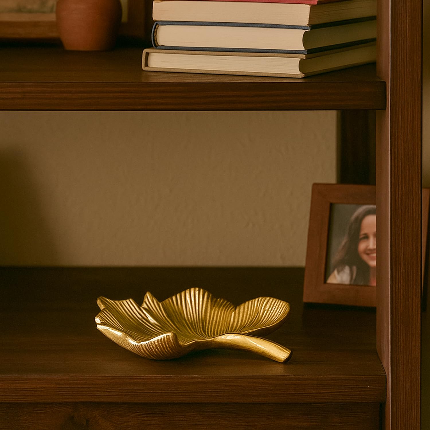 VON CASA Golden Embossed Platter