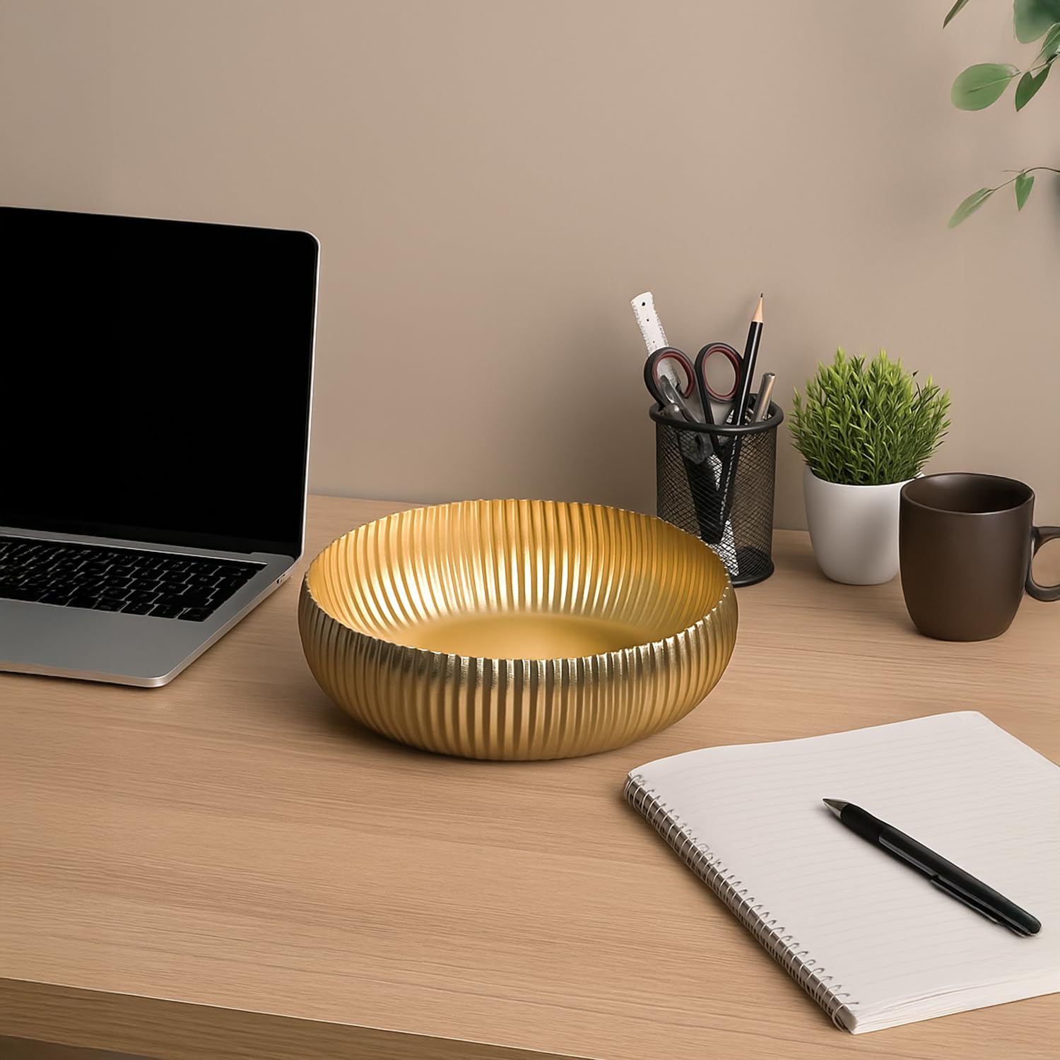 VON CASA Golden Ribbed Bowl with Stand
