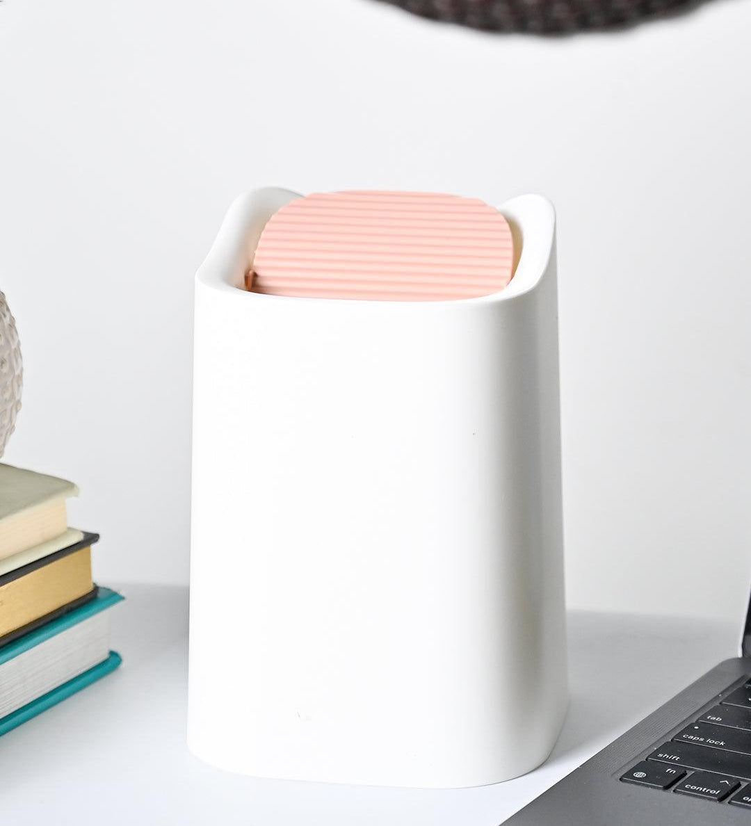 Market99 Modern Table Dustbin - 1500ml - MARKET99