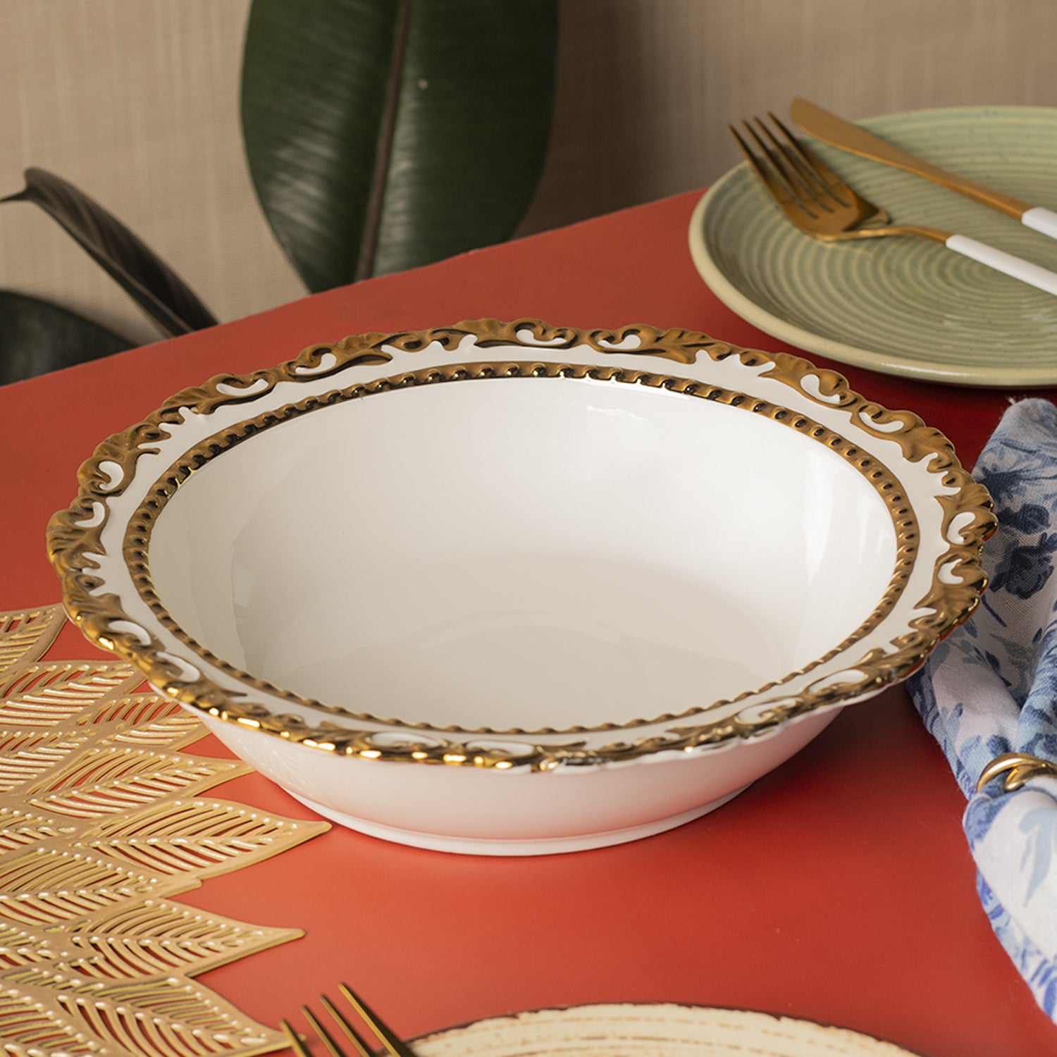 Golden Edge Glazed White Ceramic Dish