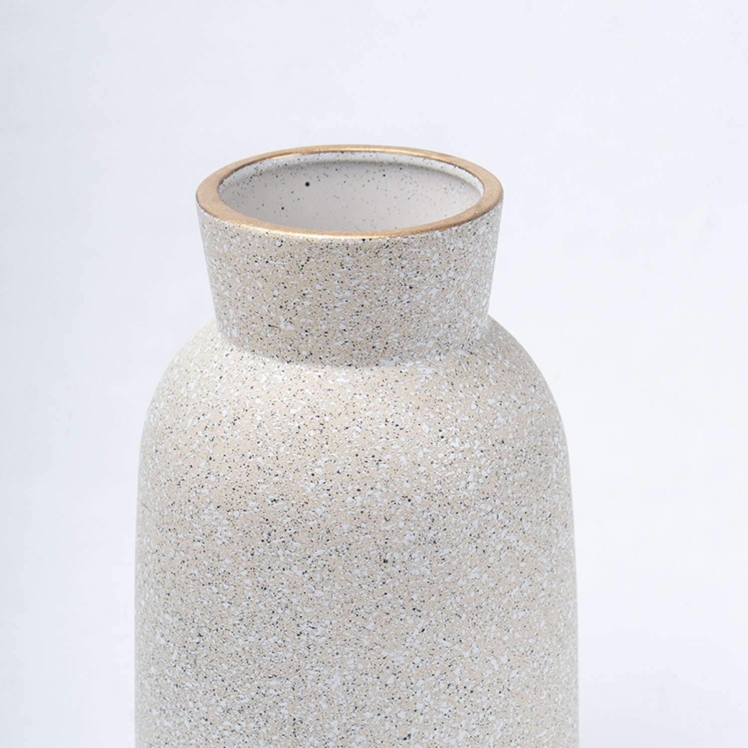 Stylish Flower Holder 'GOURD' Vase - Off White, Stone Finish