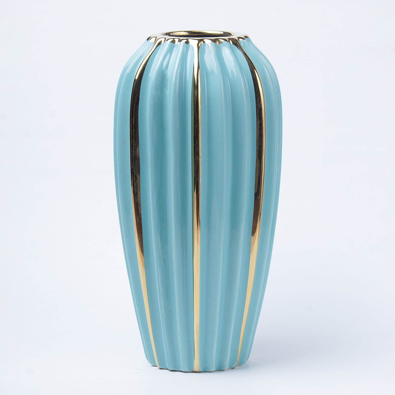 Emrald Ceramic Vase - Ribbed Design, Flower Holder
