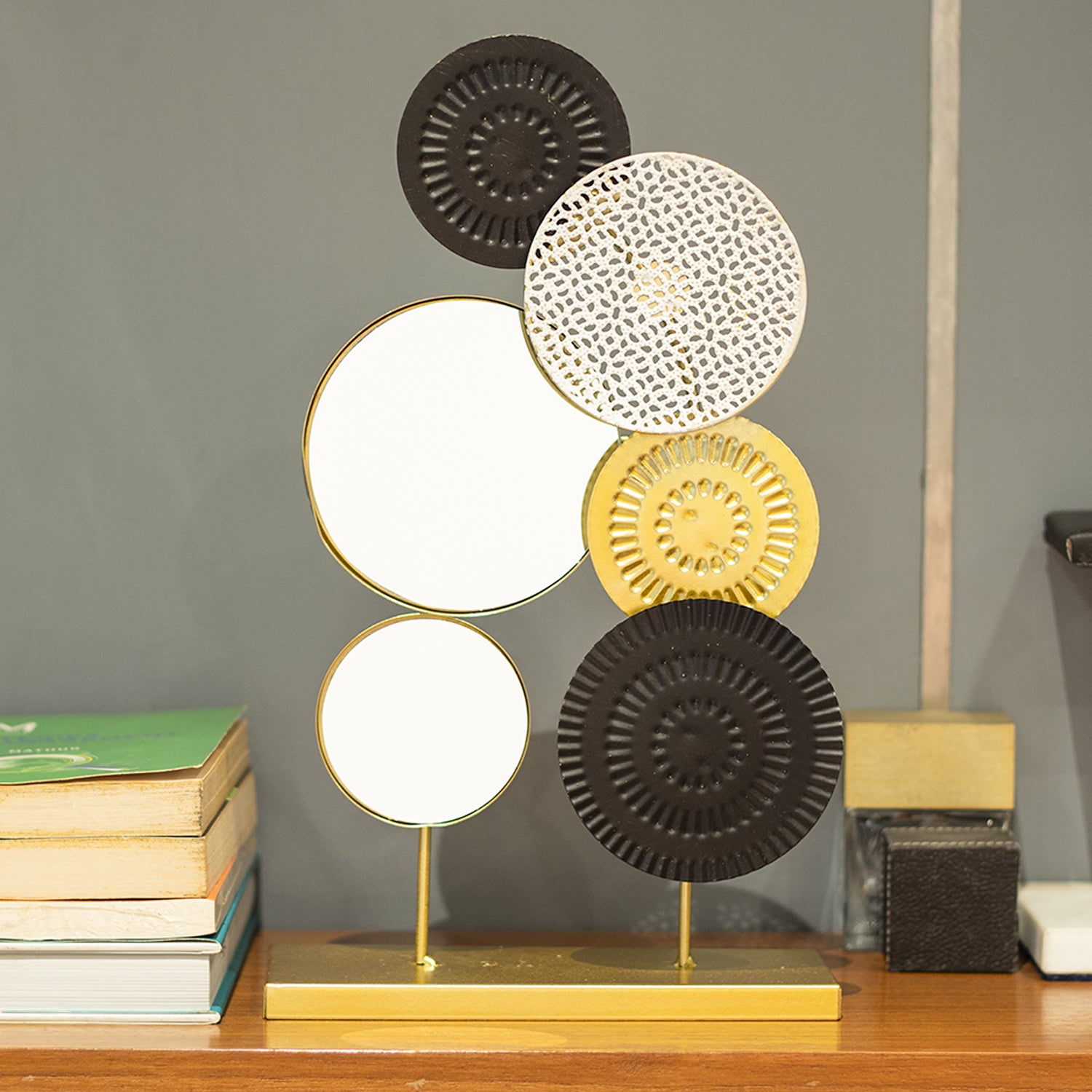 Table Decortive Ornament