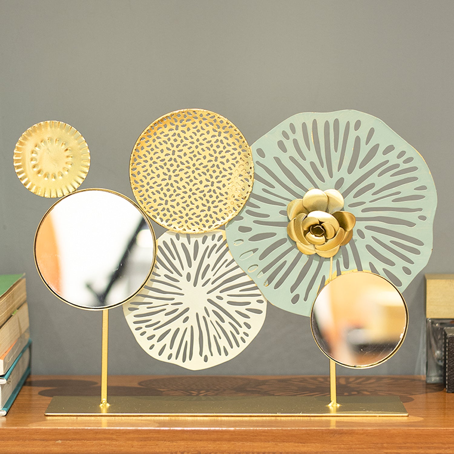 Table Decortive Object Ornament