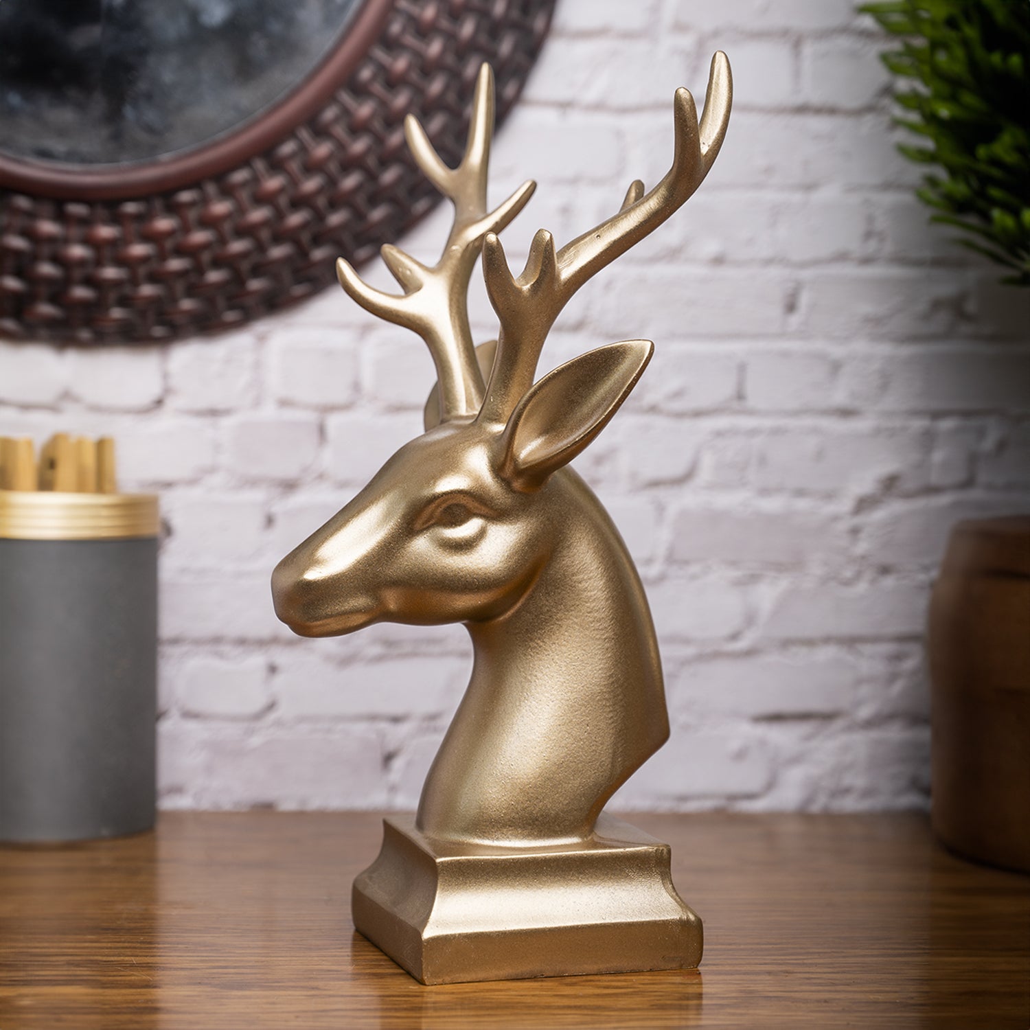 Decorative Deer Statue - 15CM | Deer Sculpture Decor Object White 15CM