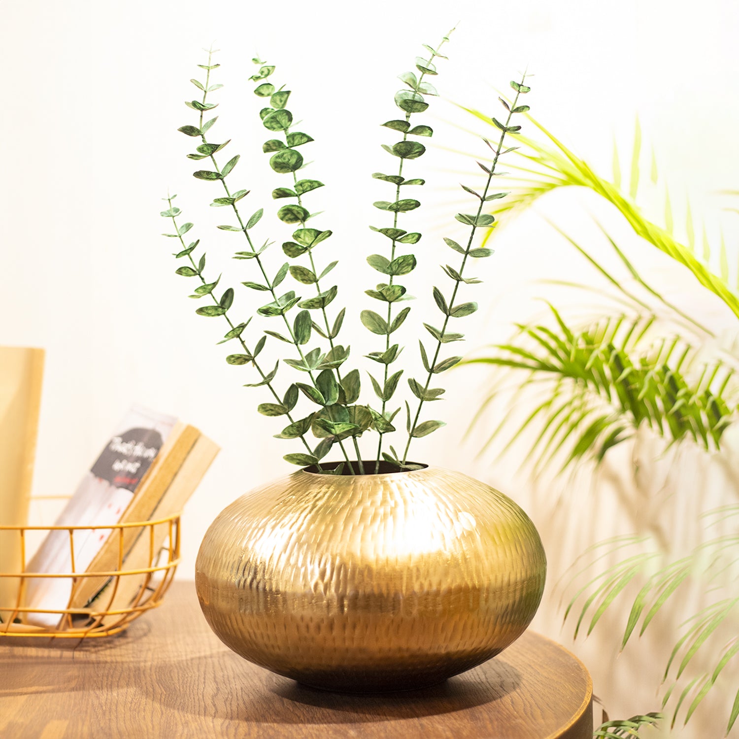 VON CASA Gold Round Flower Vase