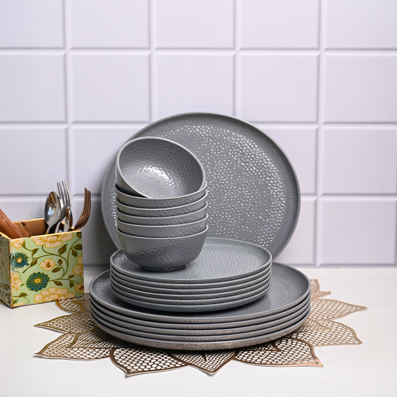 Grey Dinner Sets - 20 Pcs