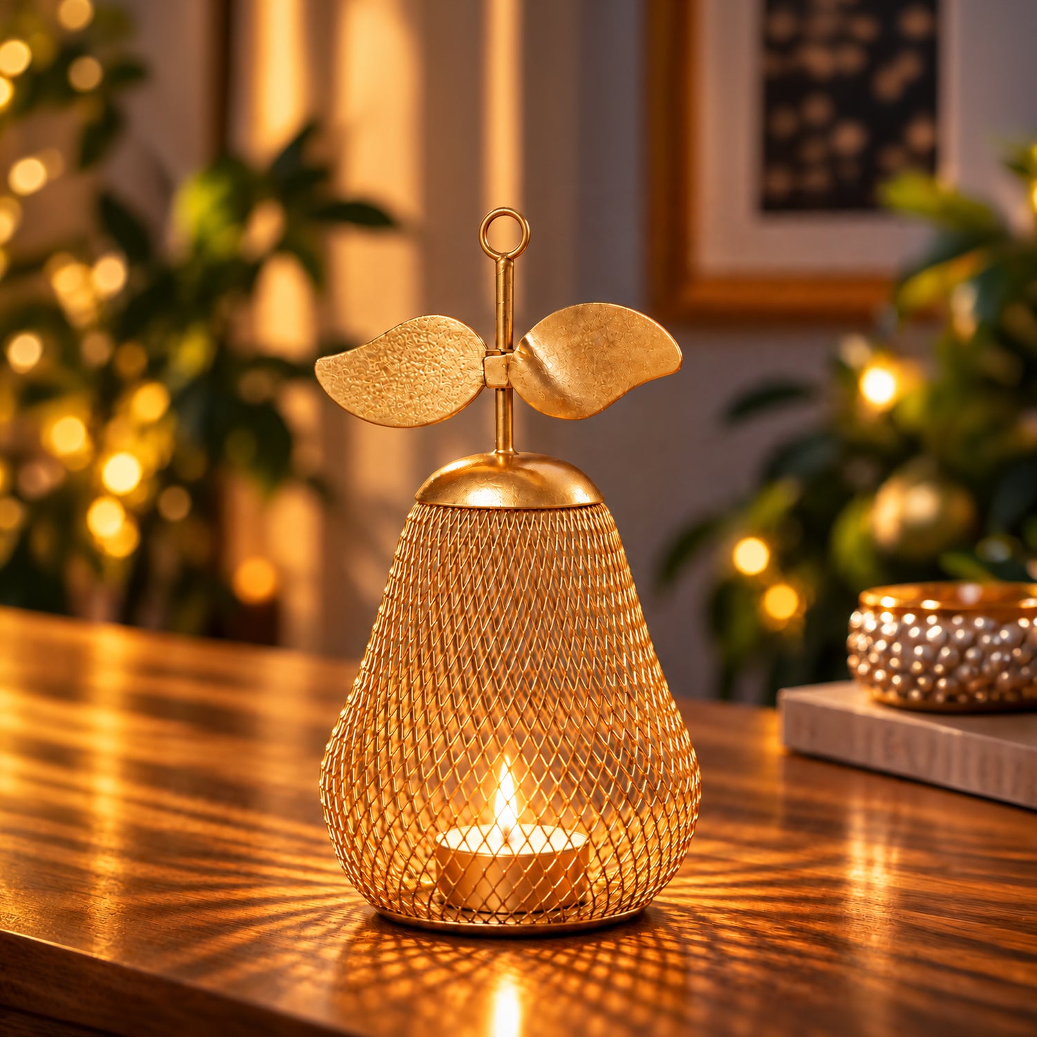 Pear T- Lite Holder - Golden & Metal