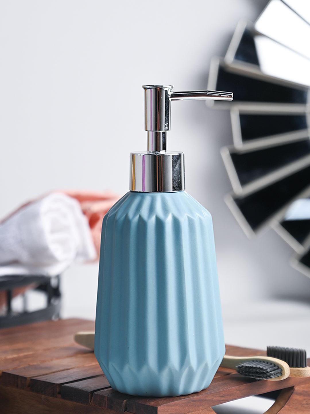 Ribbed Pattern Soap Dispenser - MARKET99